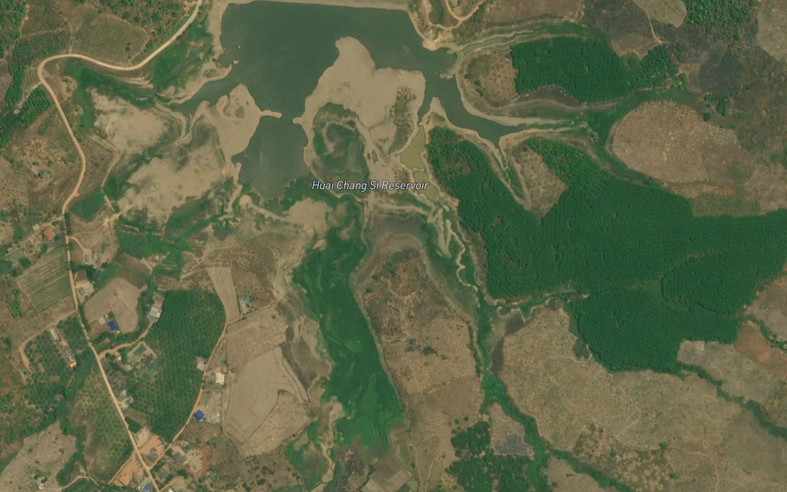 Ang Kep Nam Huai Chang Si