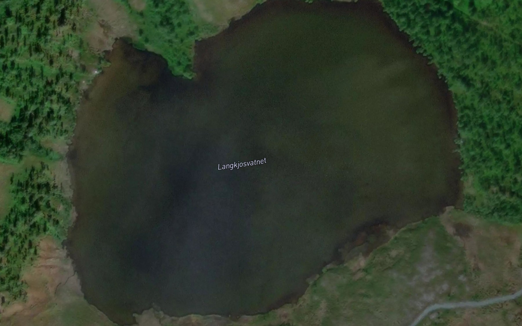 Satellite map of the Langkjosvatnet