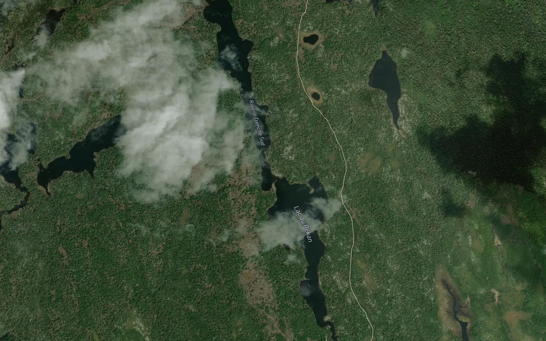 Satellite map of the Lac au Pekan
