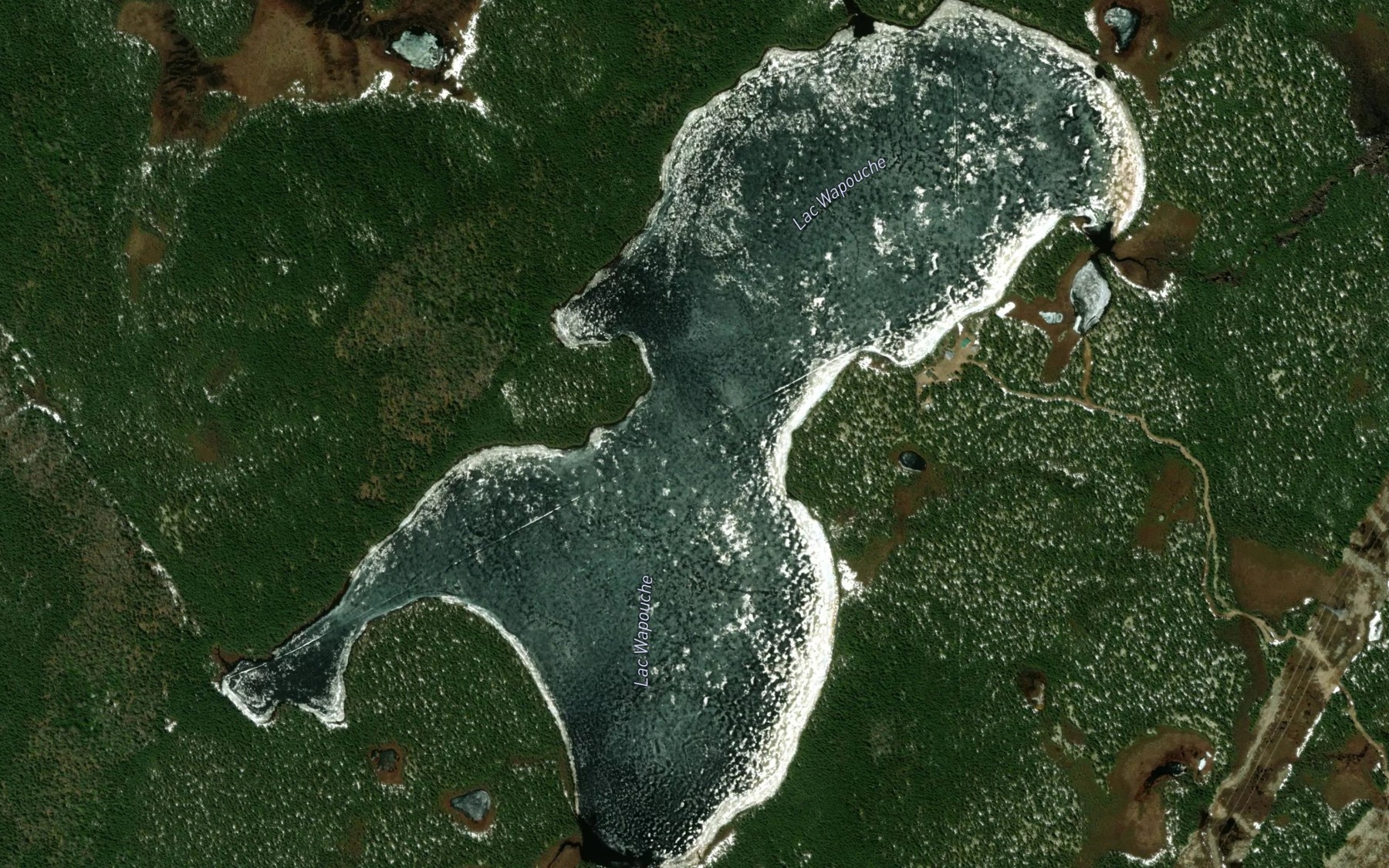 Satellite map of the Lac Wapouche