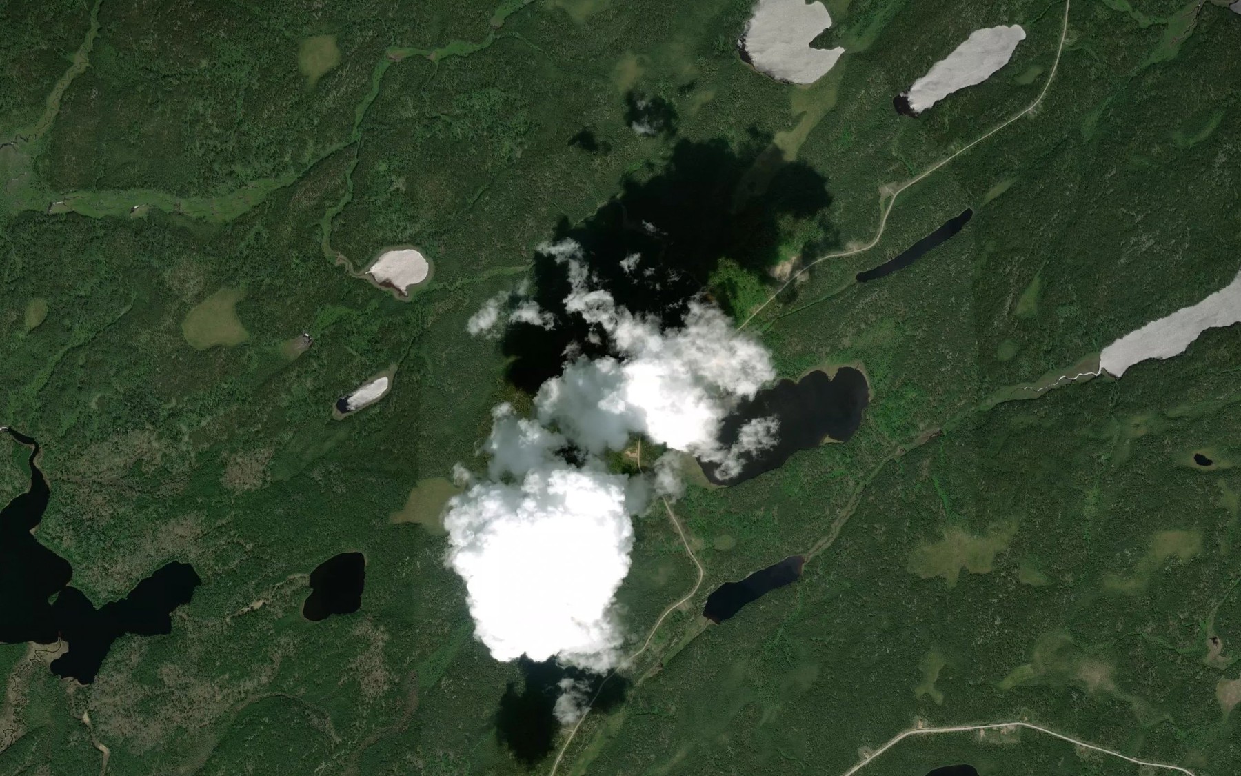 Satellite map of the Min Lake
