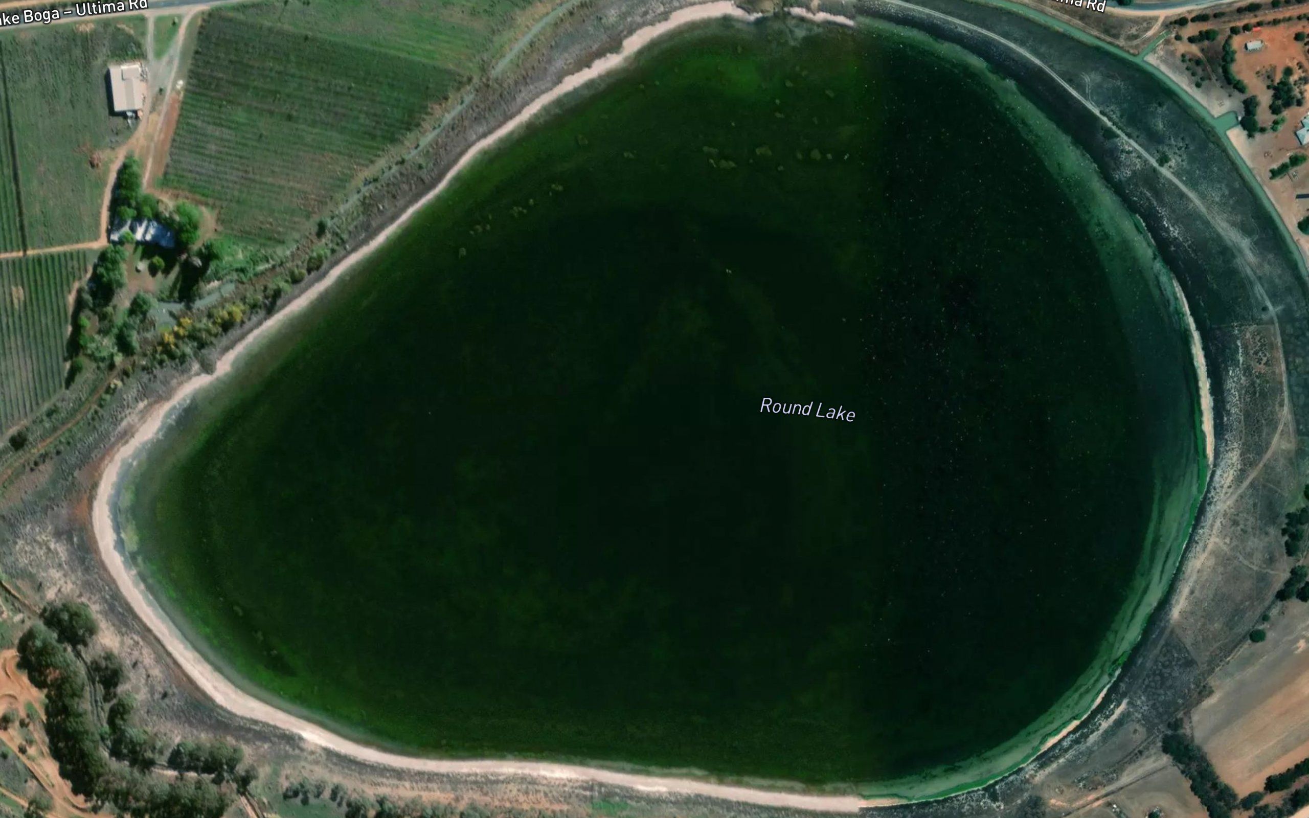 Round Lake