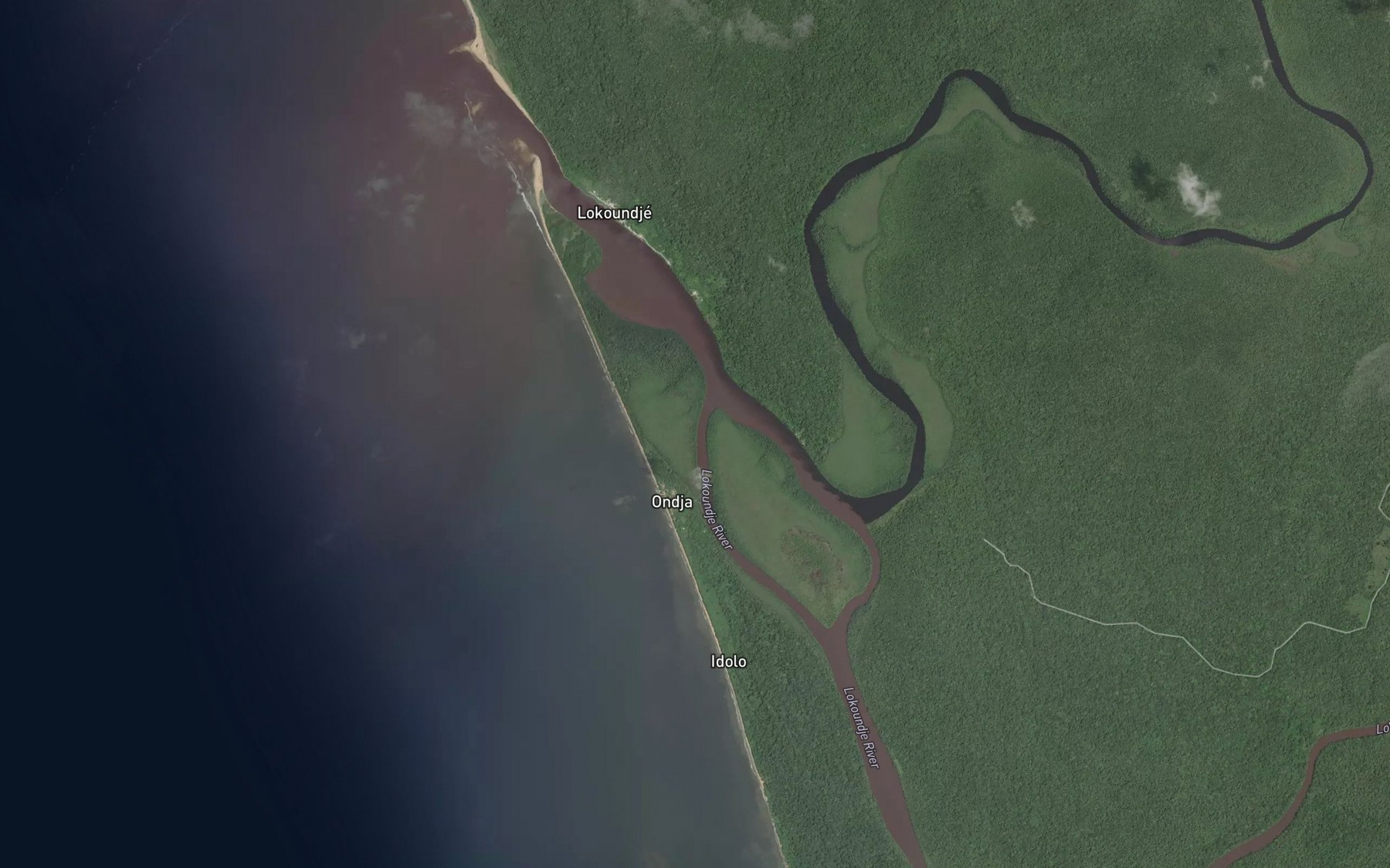 Satellite map of the Lokoundje