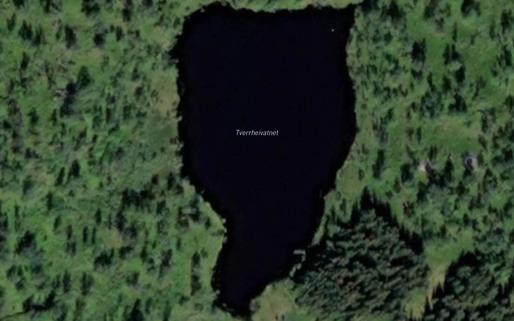 Satellite map of the Tverrheivatnet