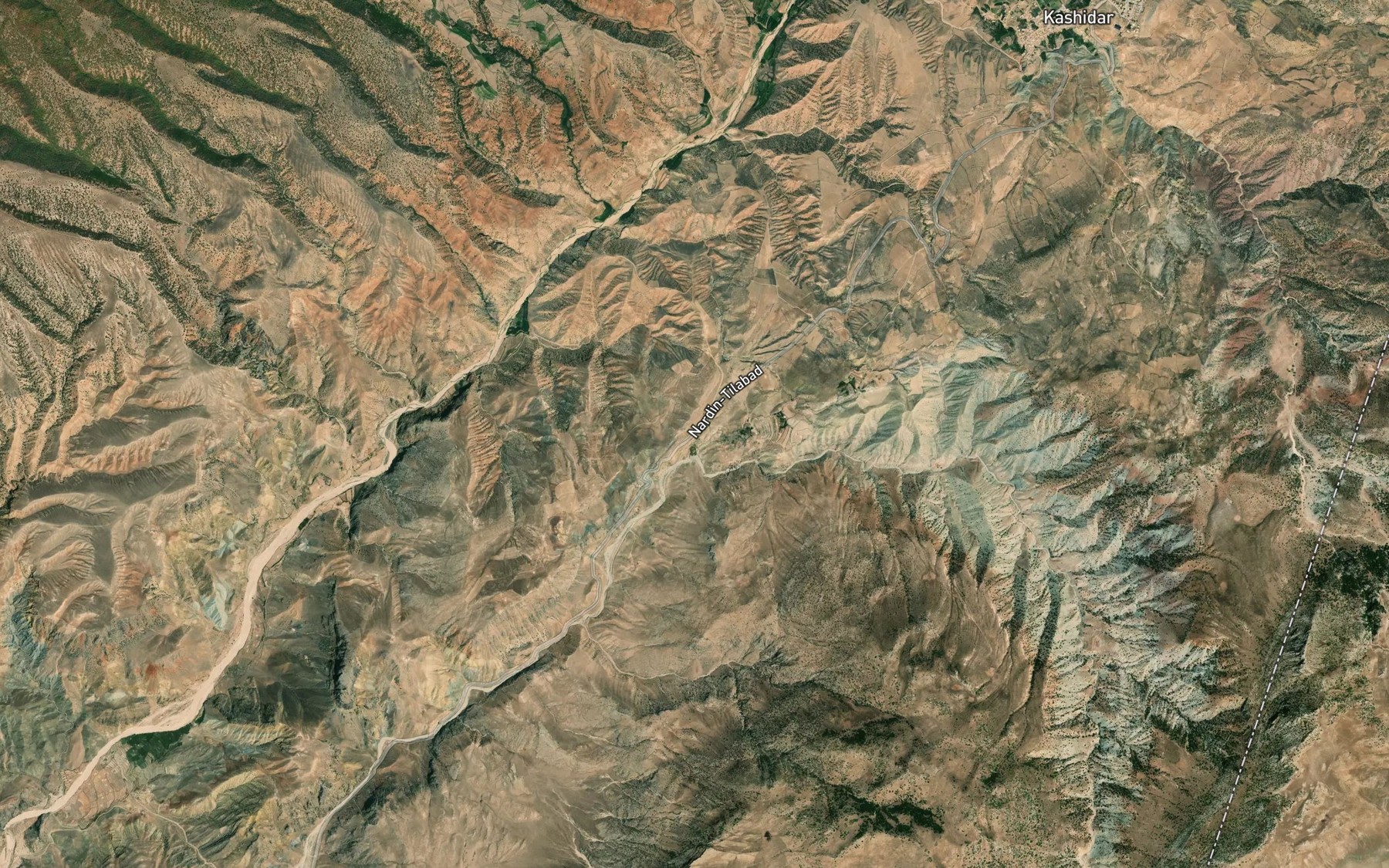 Satellite map of the Cheshmeh-ye Hemmat Chenar