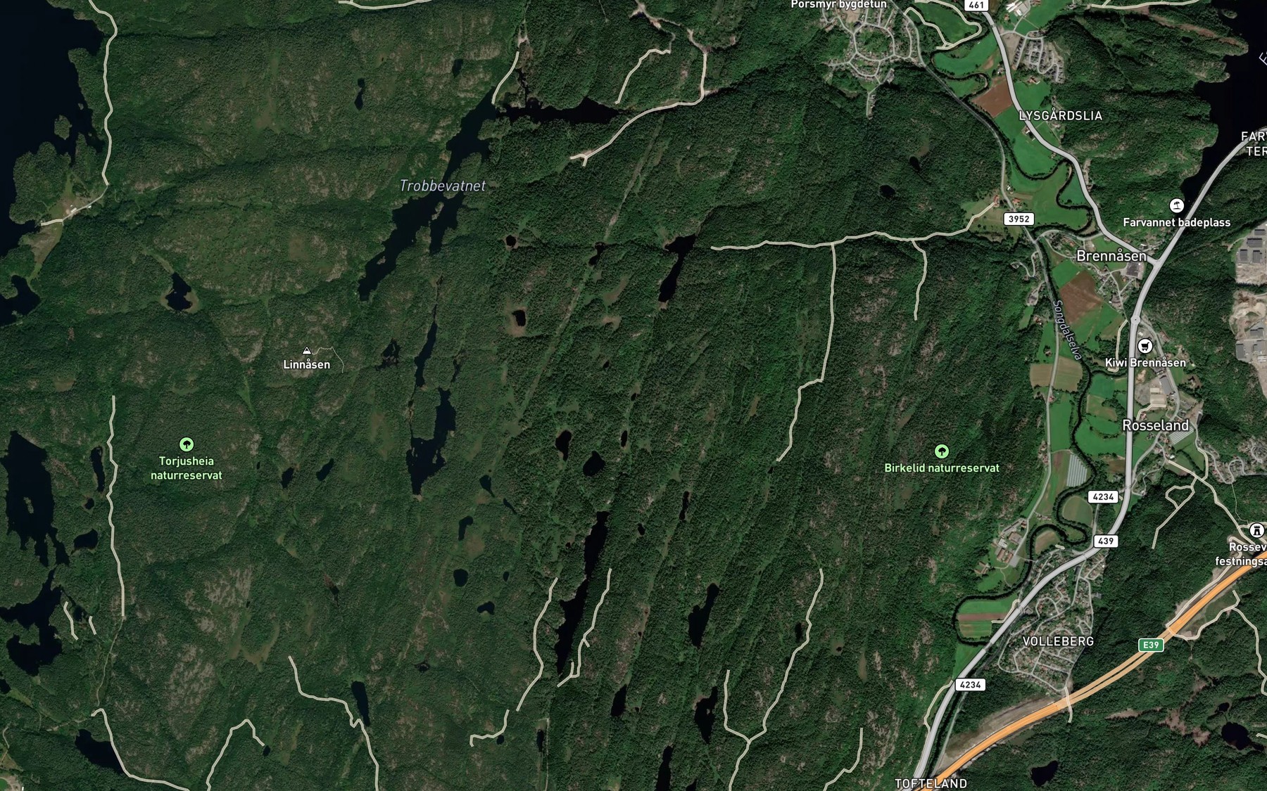 Satellite map of the Indre Kobotjonn