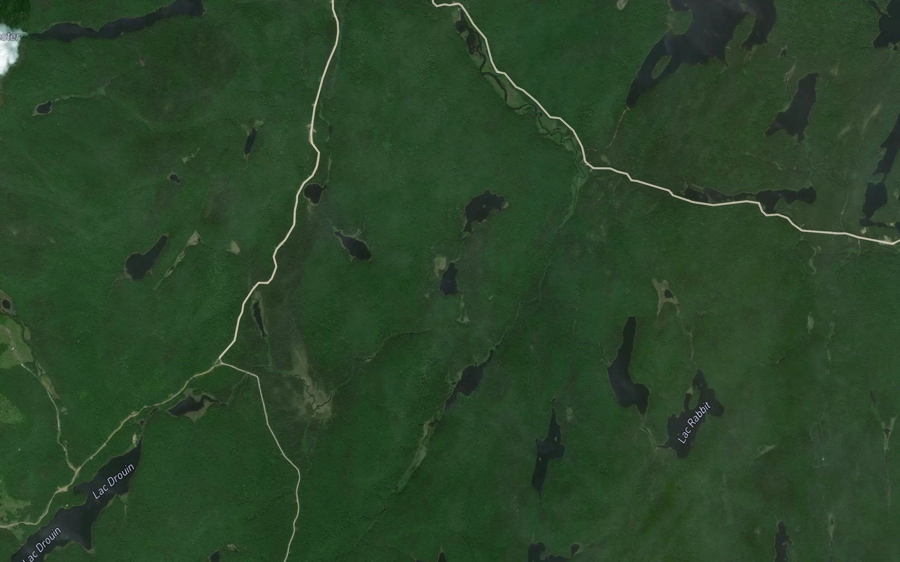 Satellite map of the Petit lac Popey