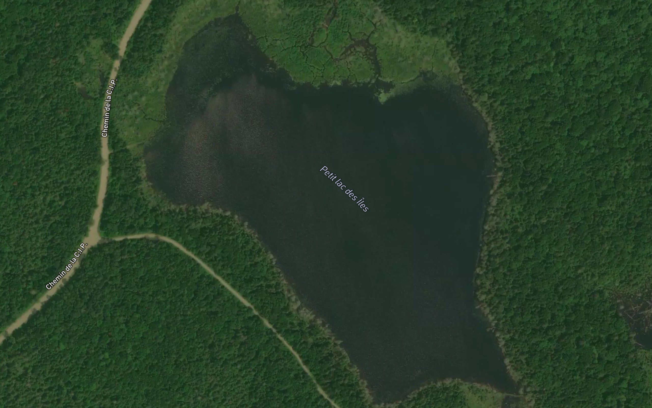 Petit lac des Iles