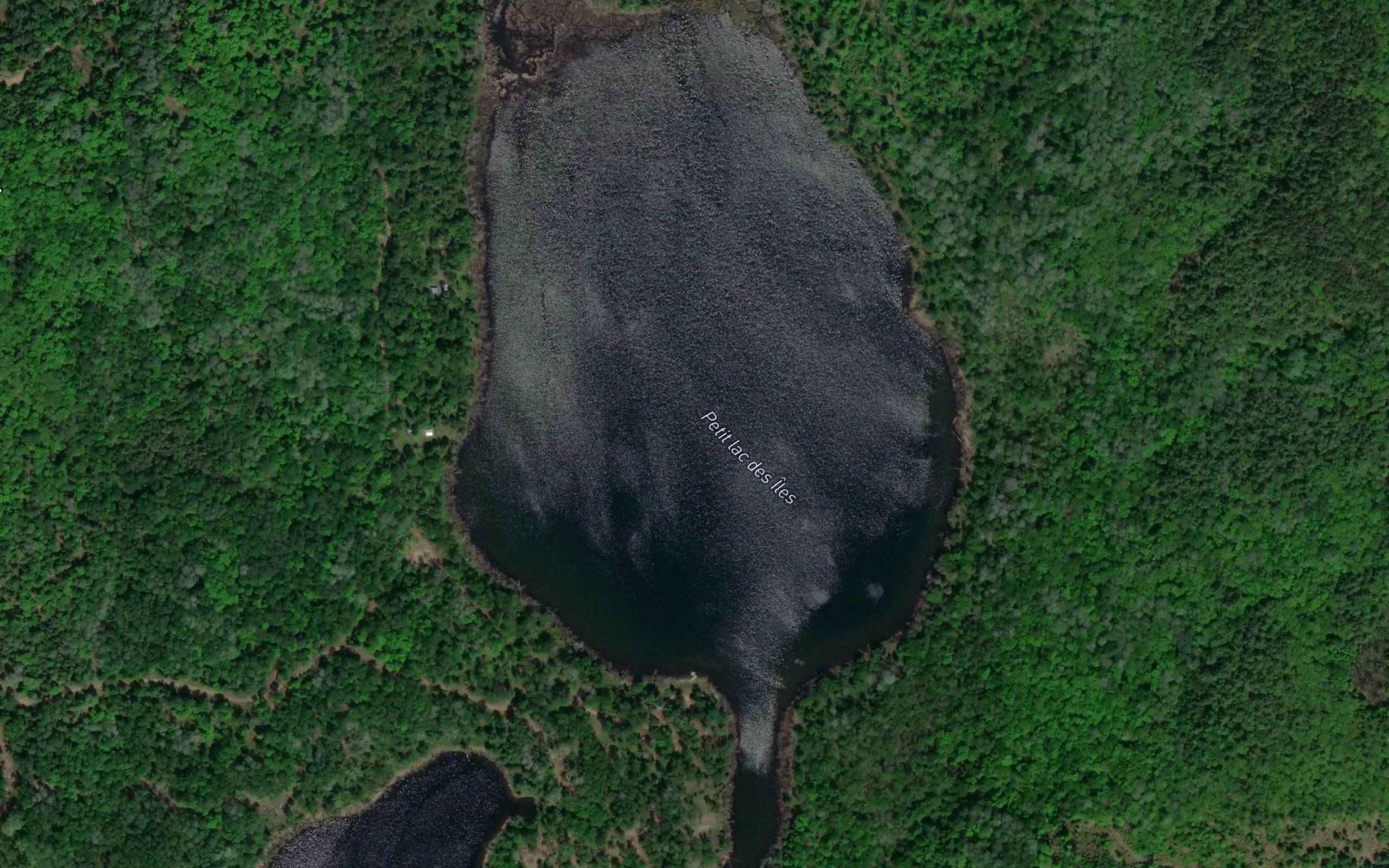Petit lac des Iles