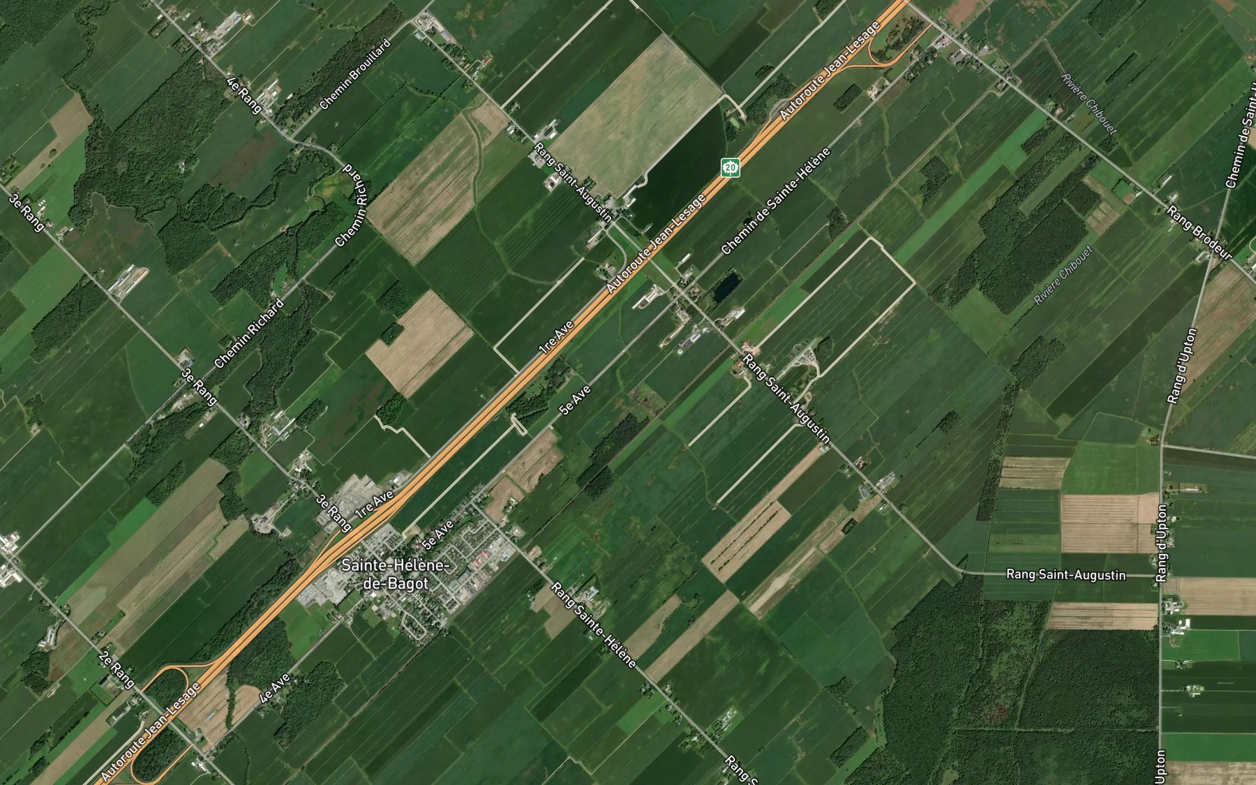 Satellite map of the Cours d'eau Forest