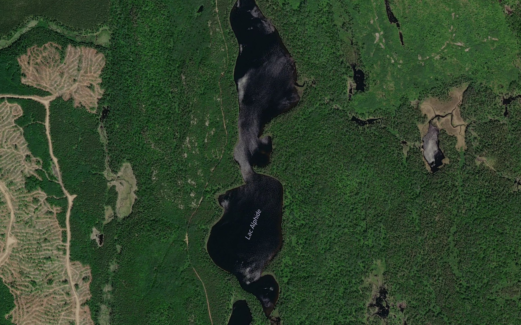 Satellite map of the Lac Alphide