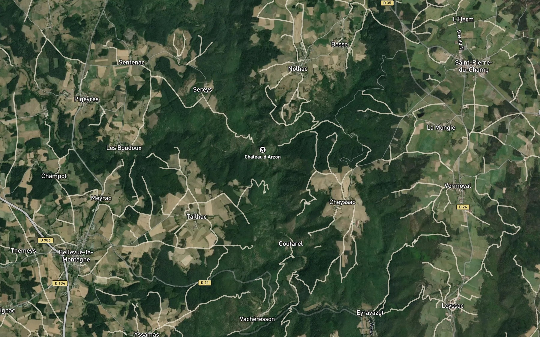 Satellite map of the Ruisseau la Chamaillere