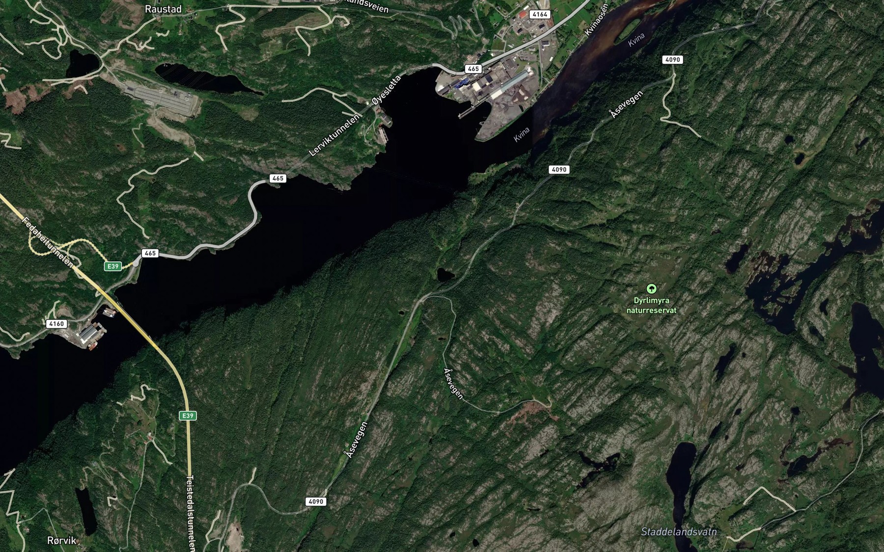 Satellite map of the Plassetjonna
