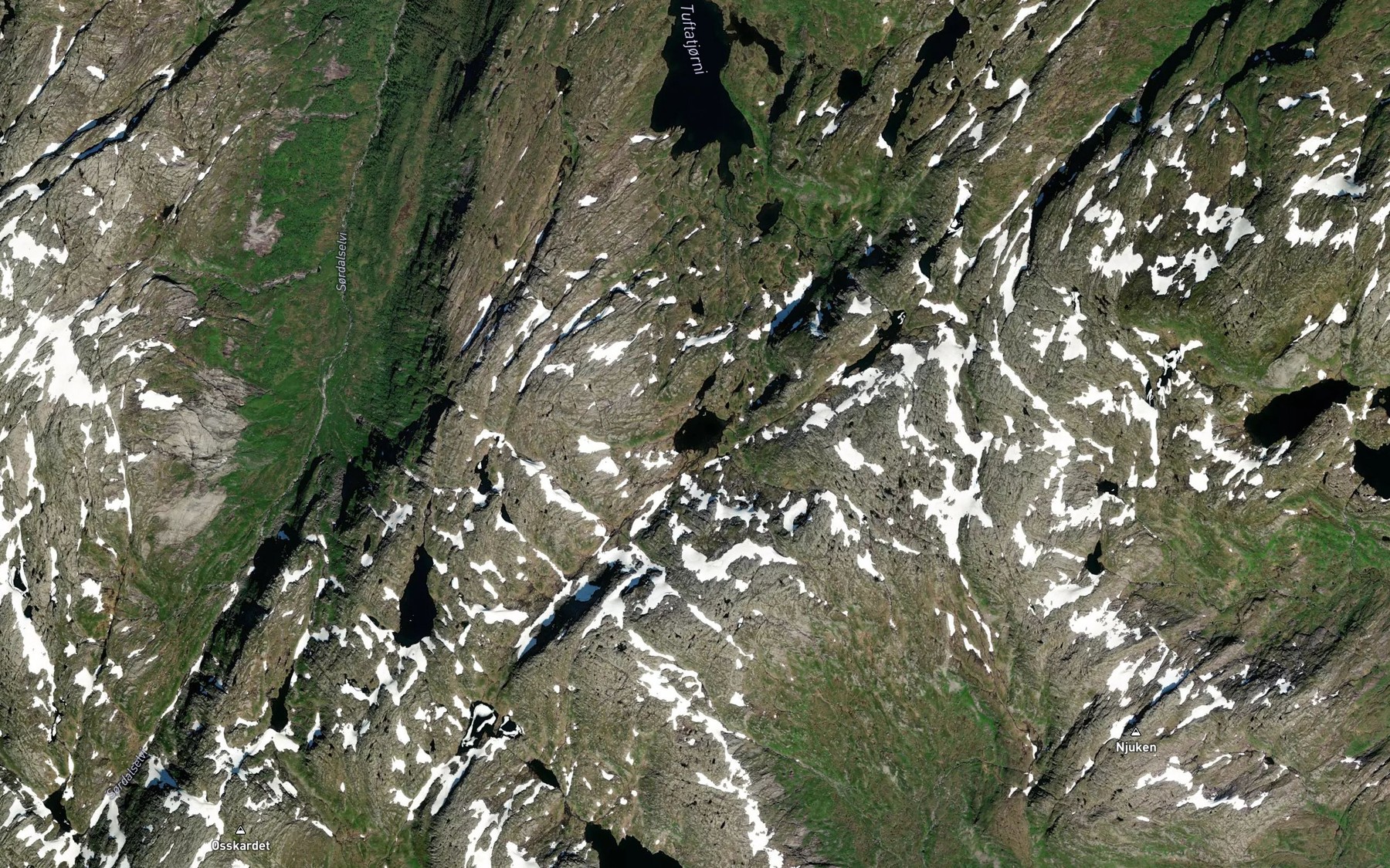 Satellite map of the Leitestjornane