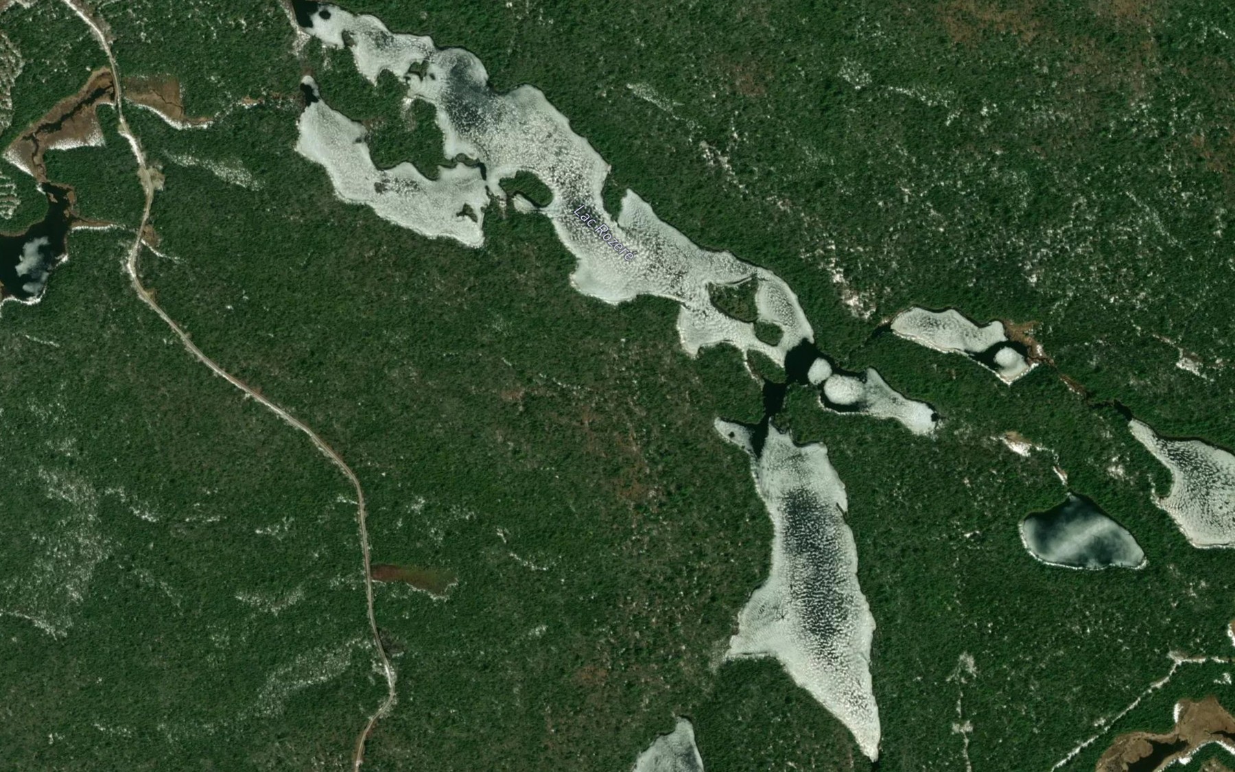 Satellite map of the Lac Rozere