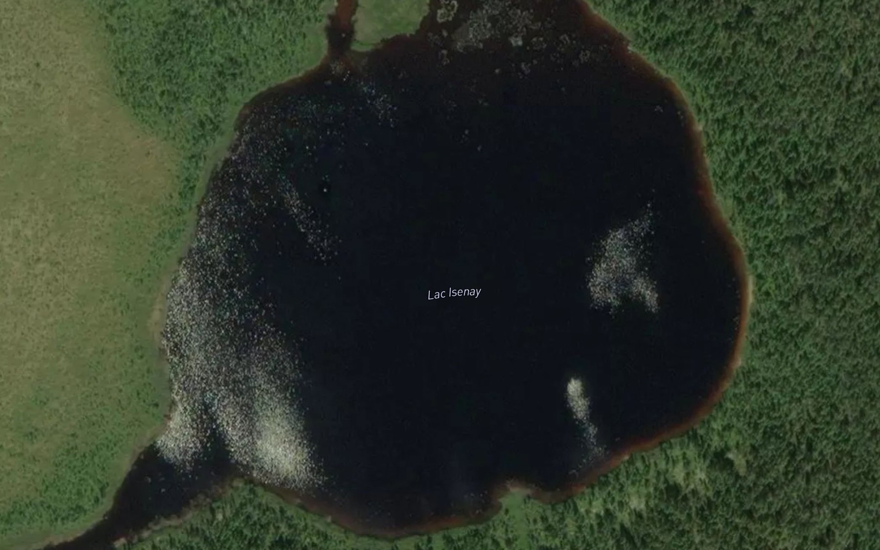 Satellite map of the Lac Isenay