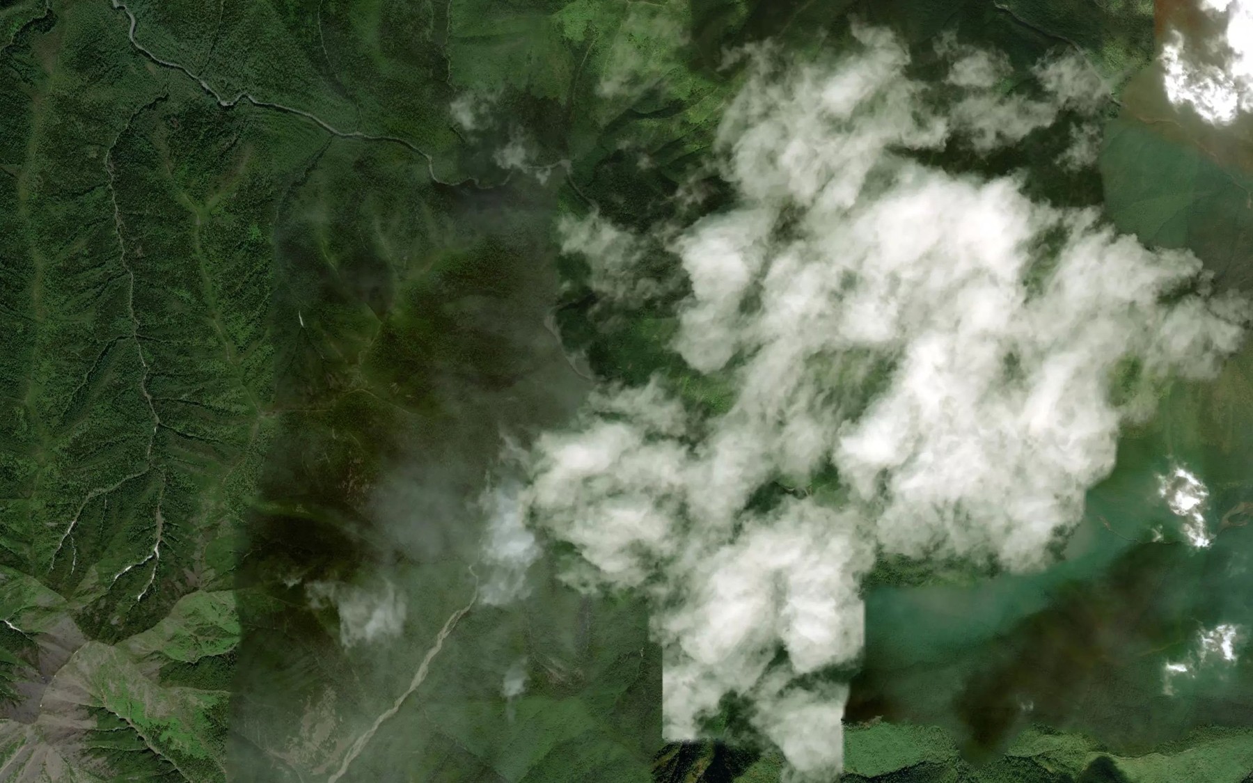 Satellite map of the Sredniy Bomnak
