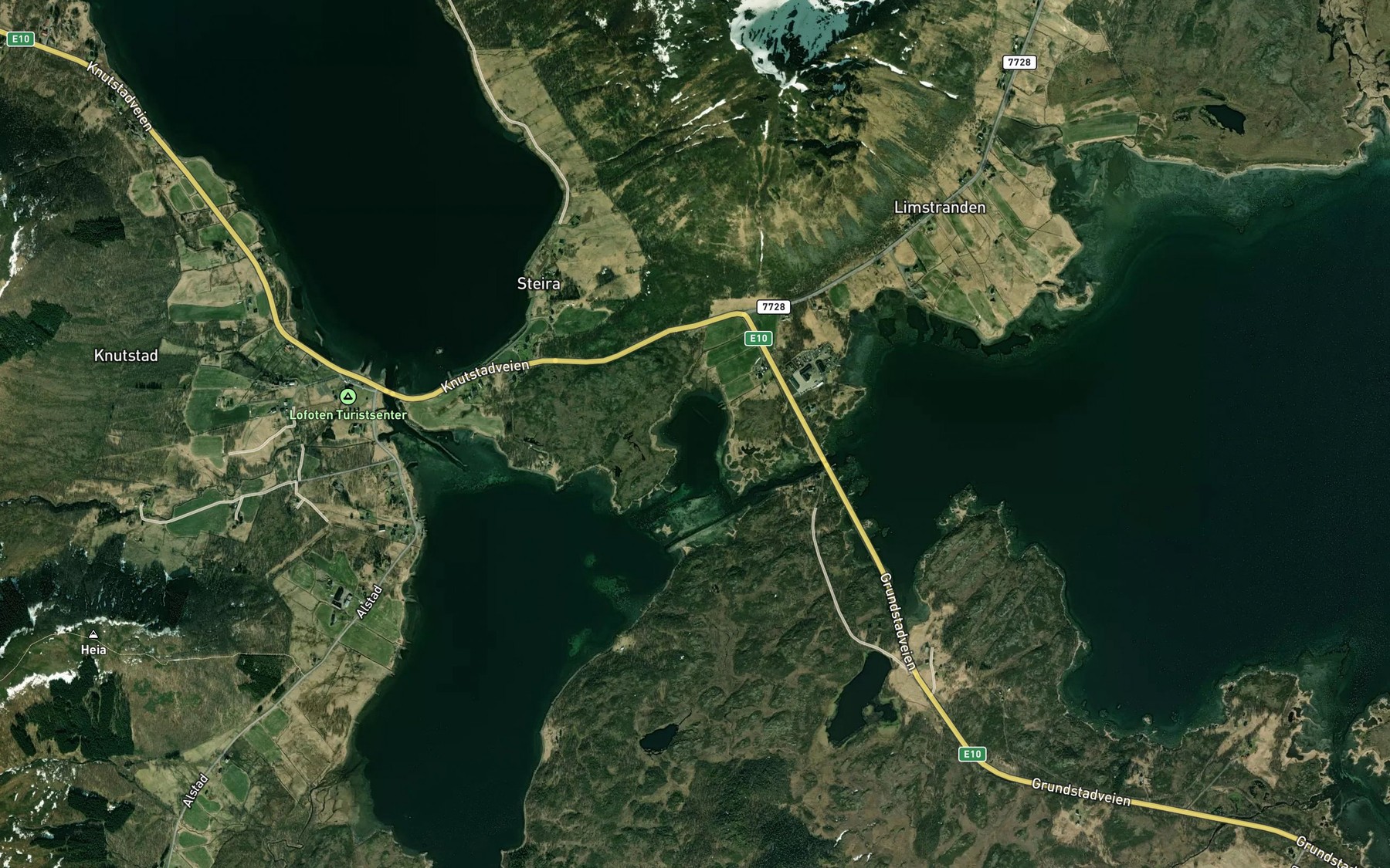 Satellite map of the Skjettenbogen