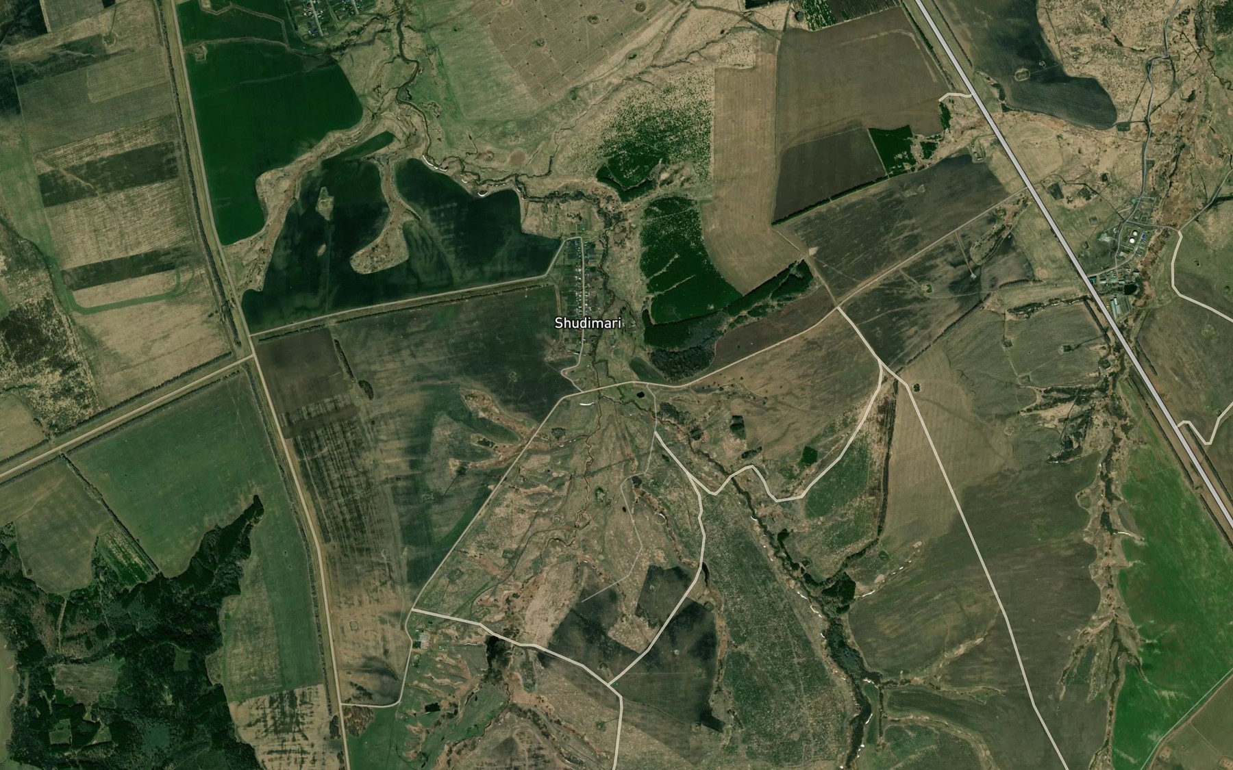 Satellite map of the Yaks