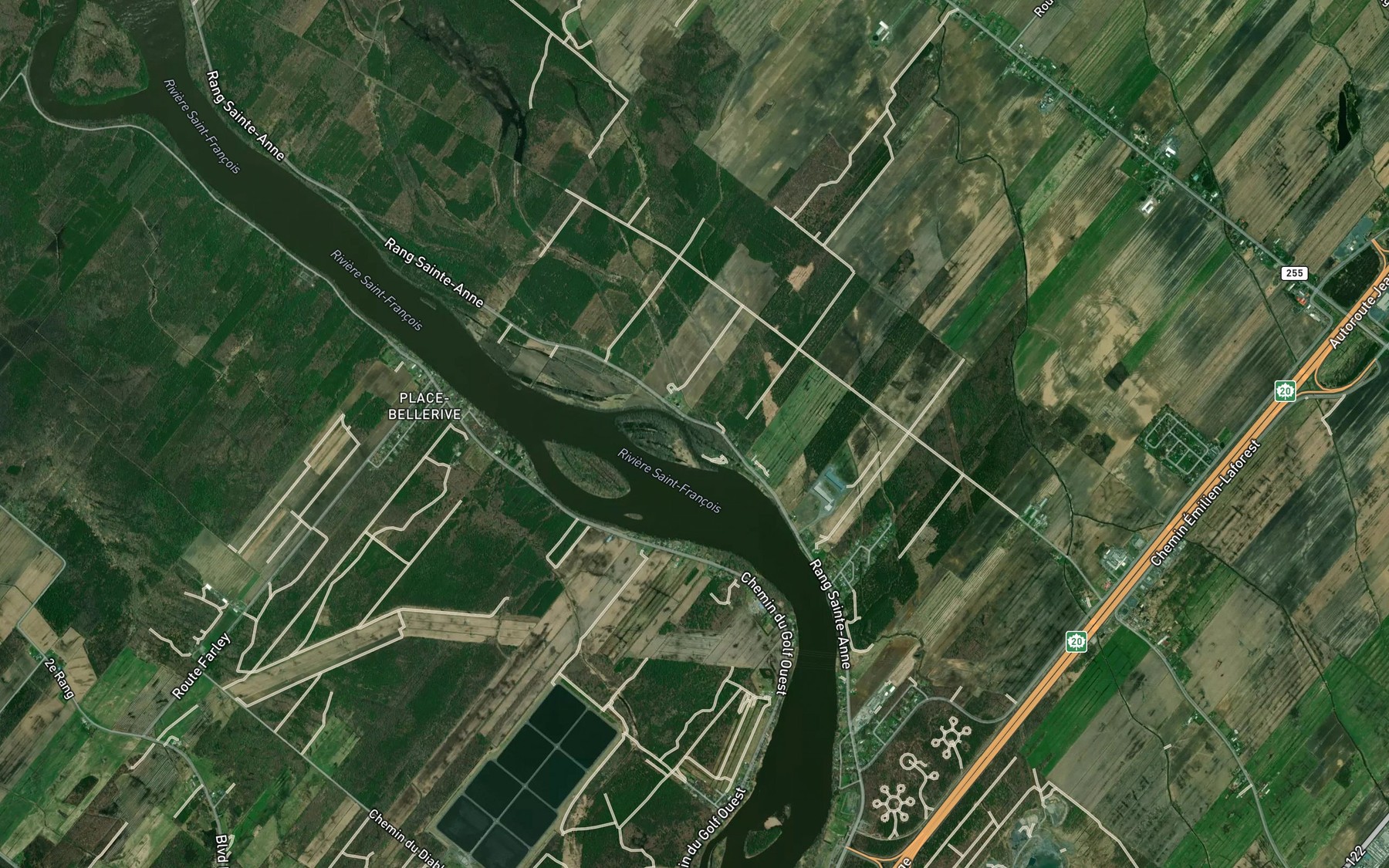 Satellite map of the Ruisseau Zenophile-Larose