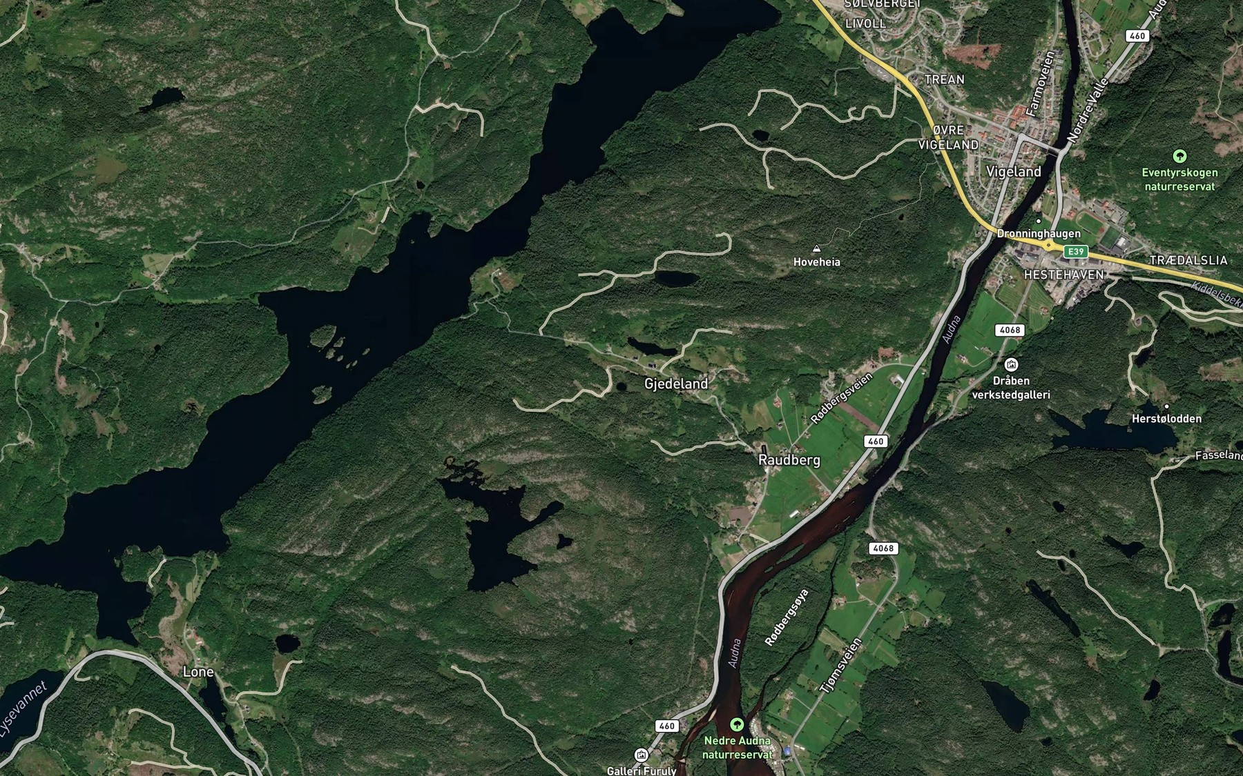 Satellite map of the Legetjonna