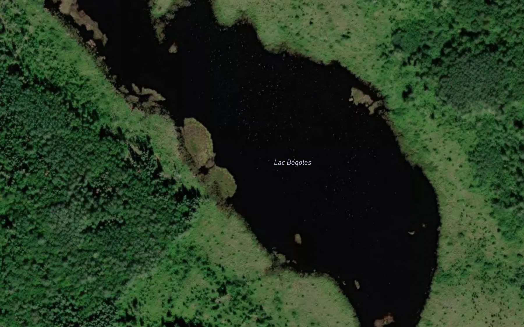 Satellite map of the Lac Begoles