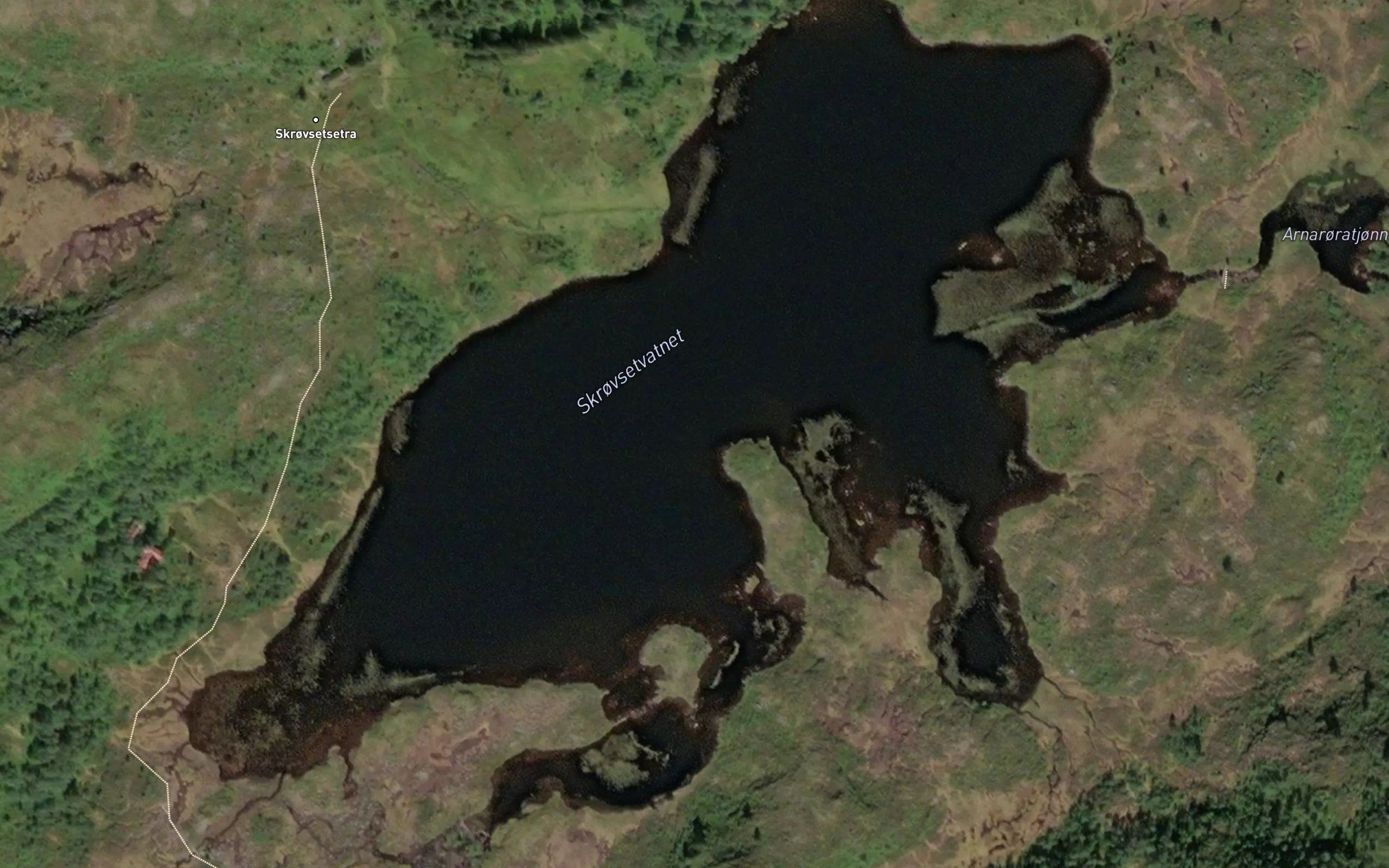 Skrovsetvatnet