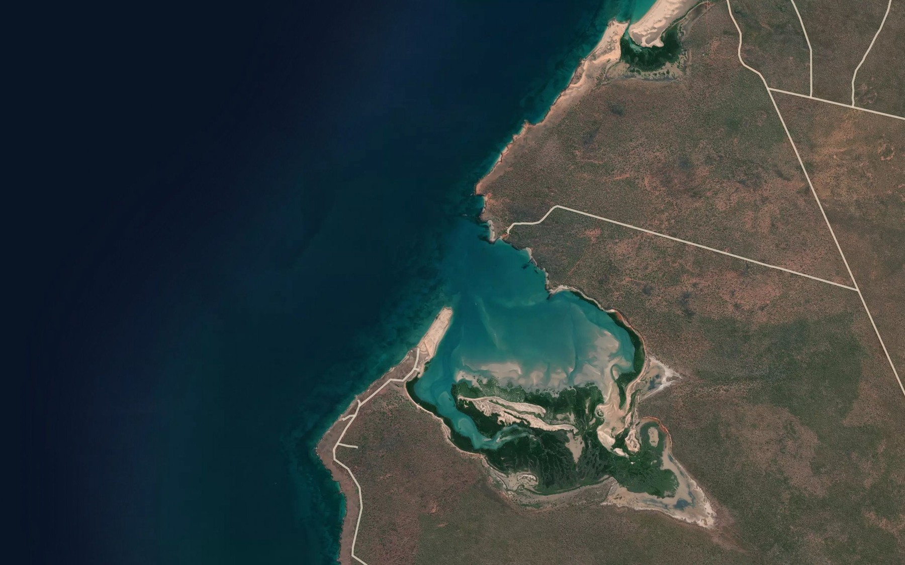Satellite map of the Tappers Inlet