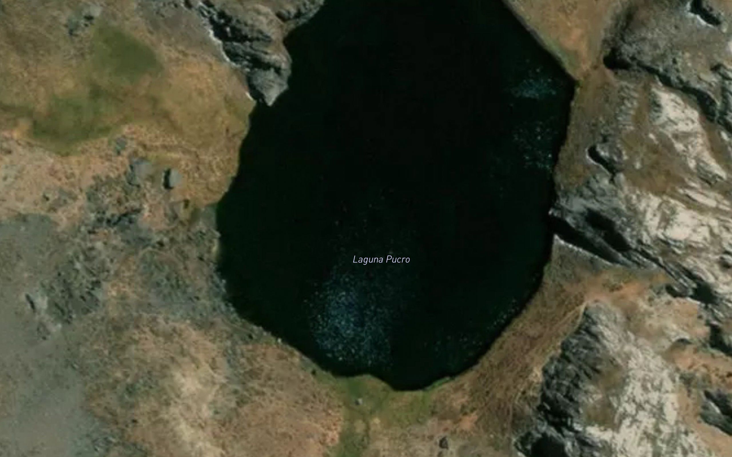 Laguna Pucro