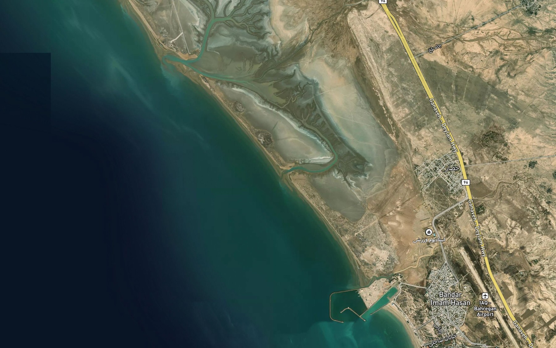 Satellite map of the Khowr-e Chitu