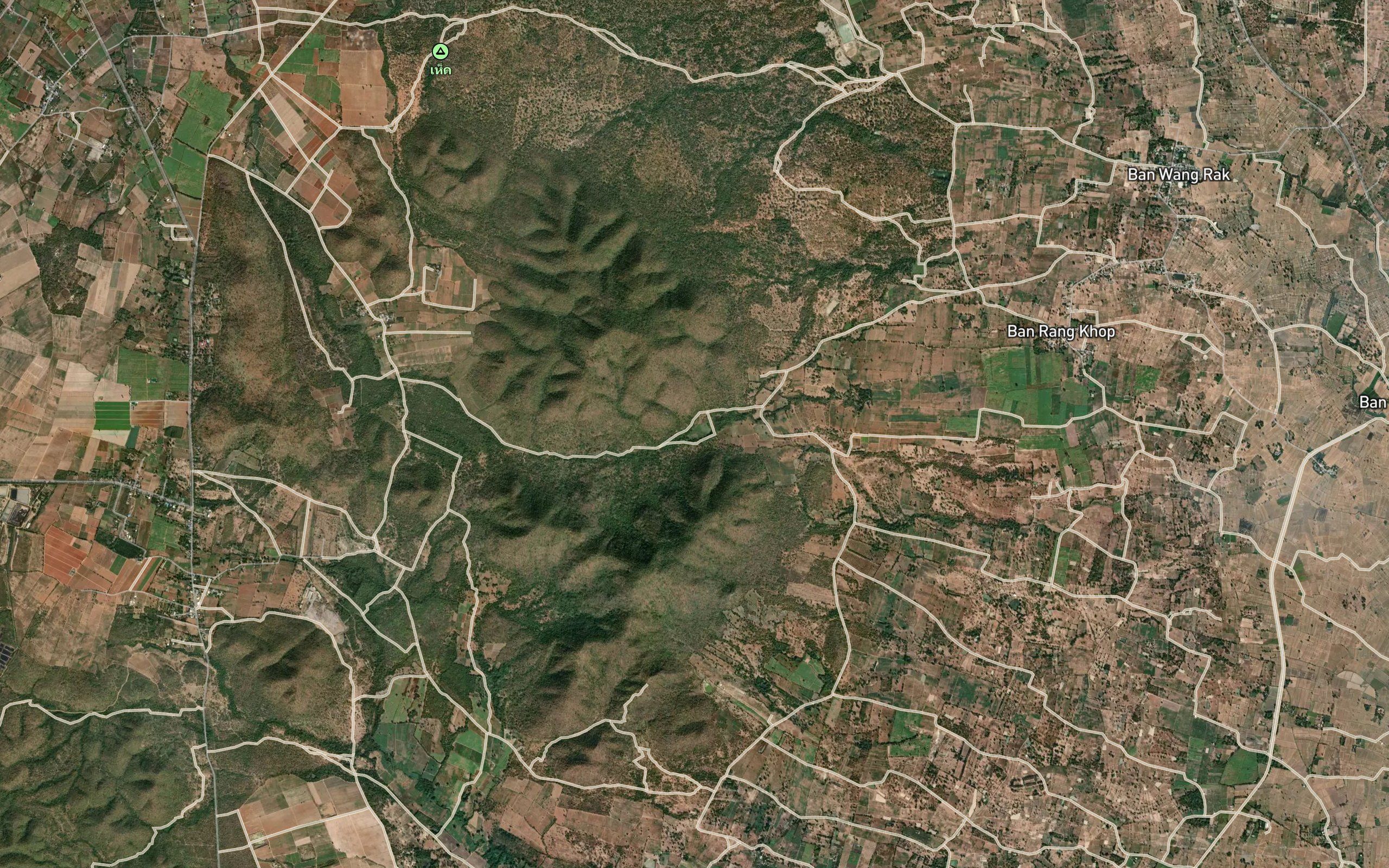 Ang Kep Nam Huai Khun Phichit