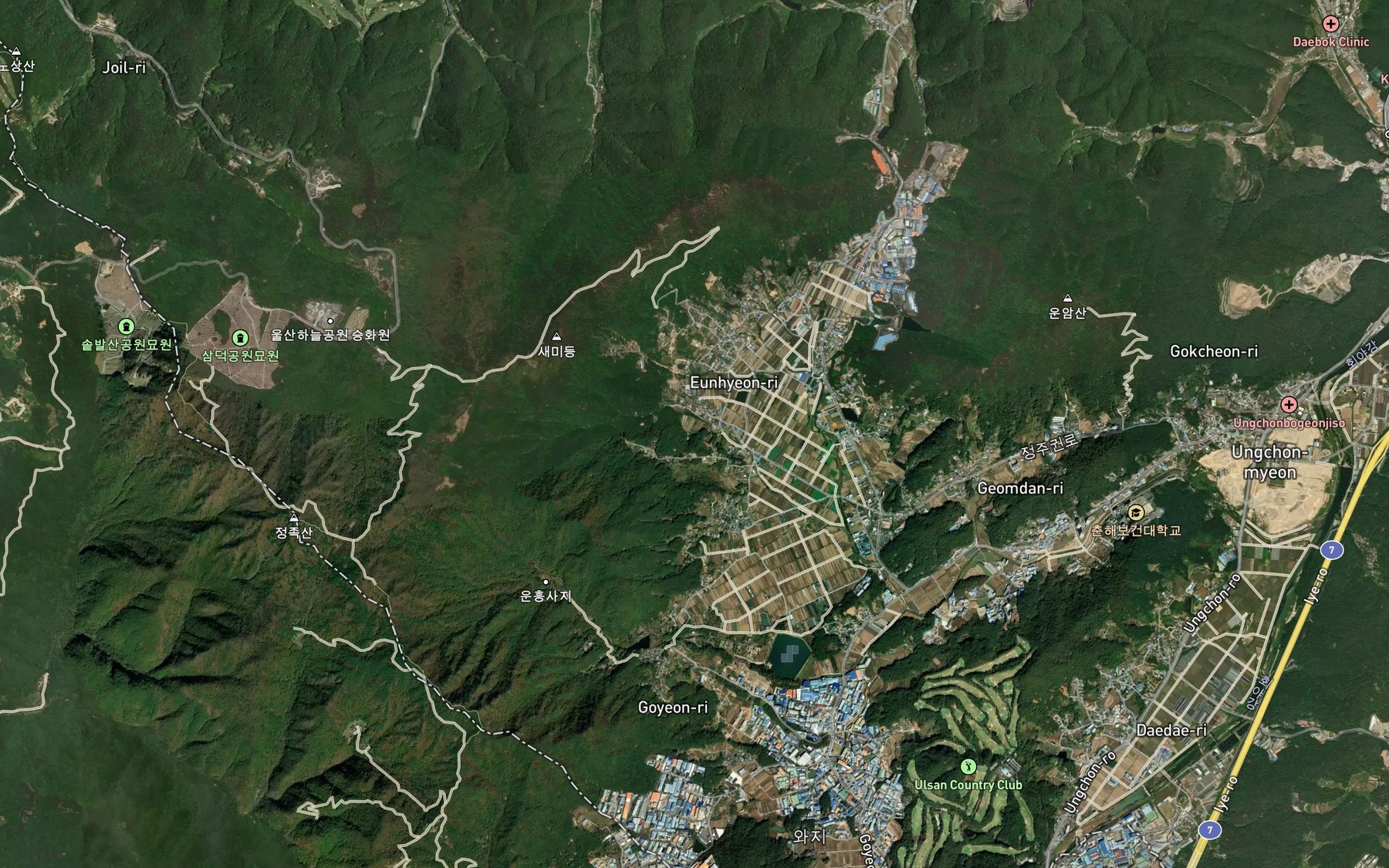 Satellite map of the Jungbomot