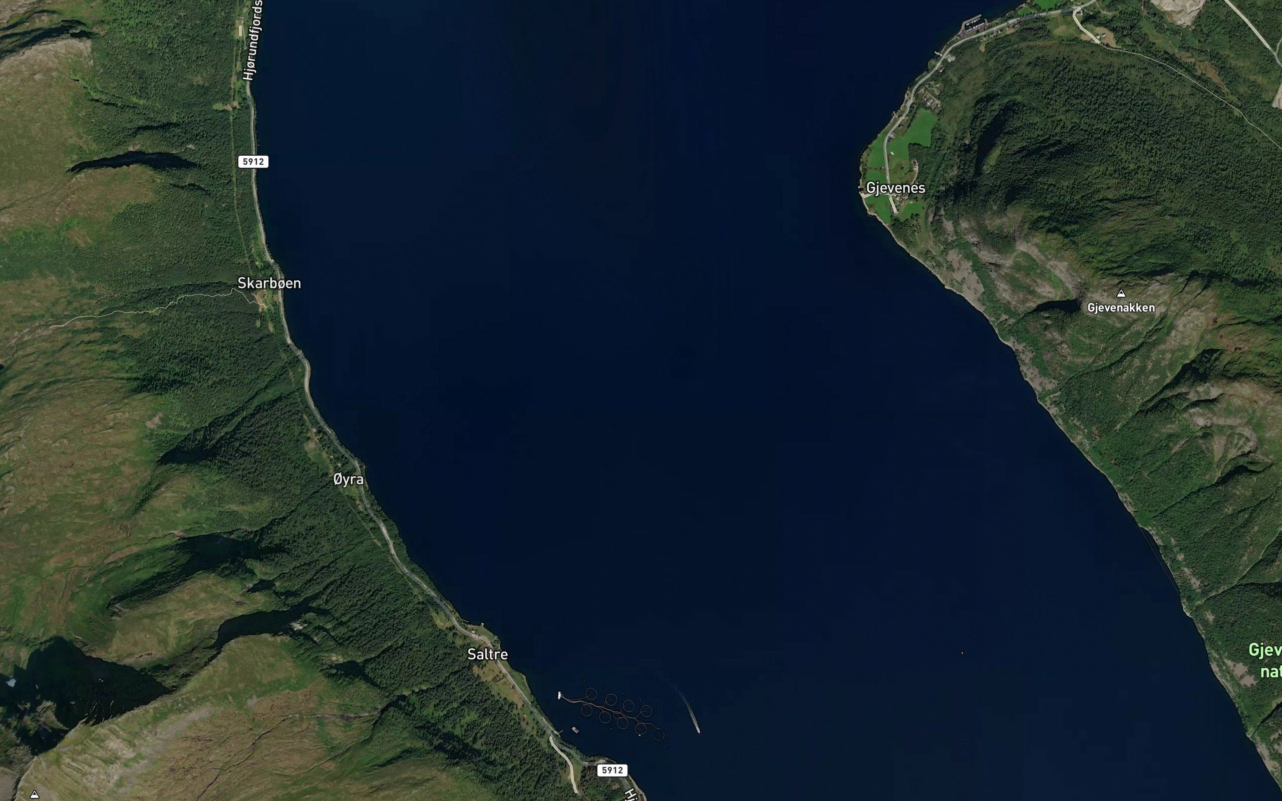 Hjorundfjorden