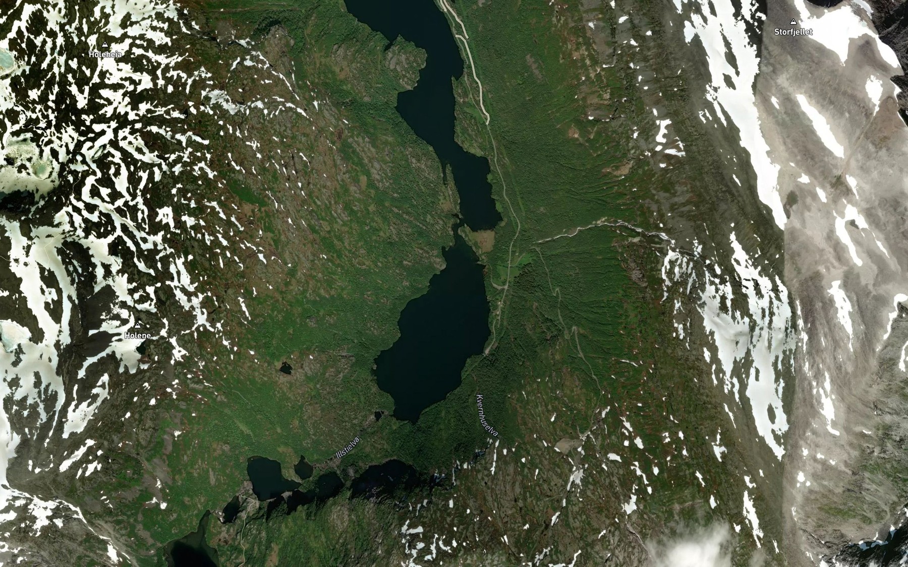 Satellite map of the Kaldhussaetervatnet,fremste