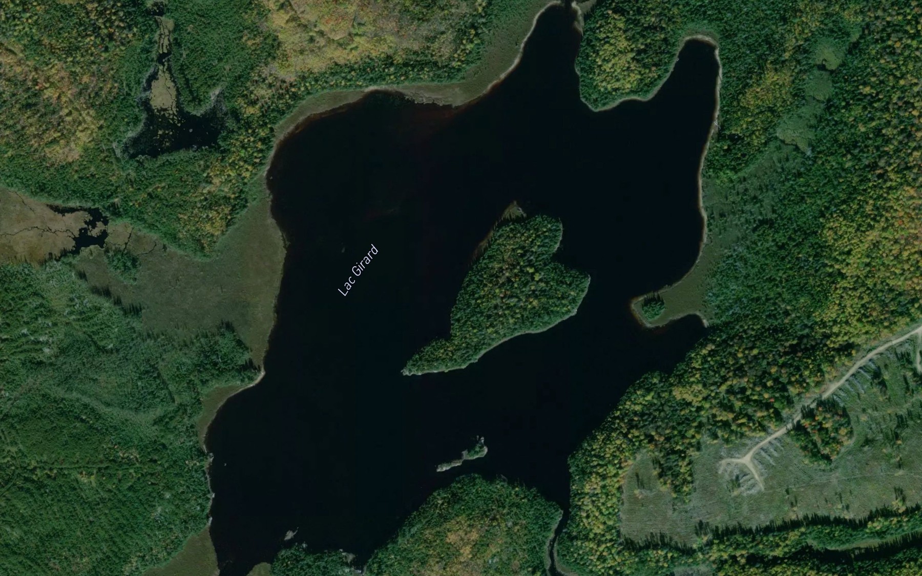 Satellite map of the Lac Girard
