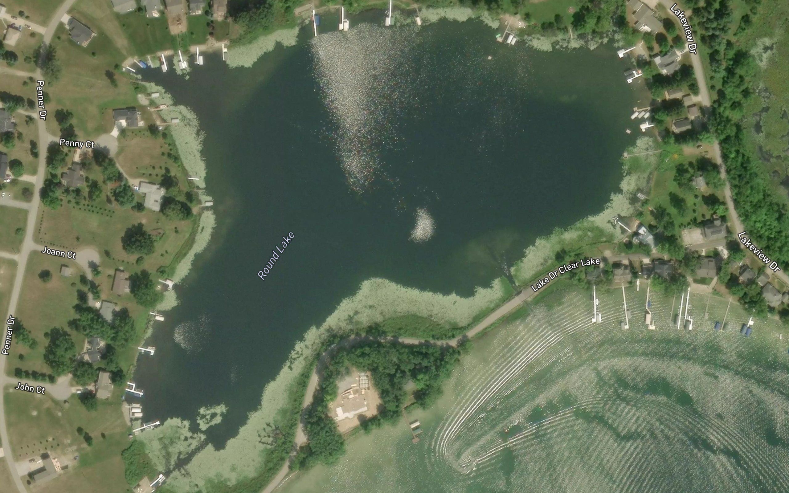 Round Lake