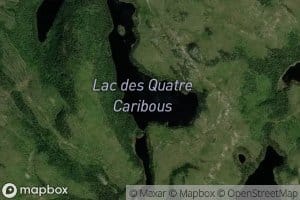 Lac des Quatre Caribous