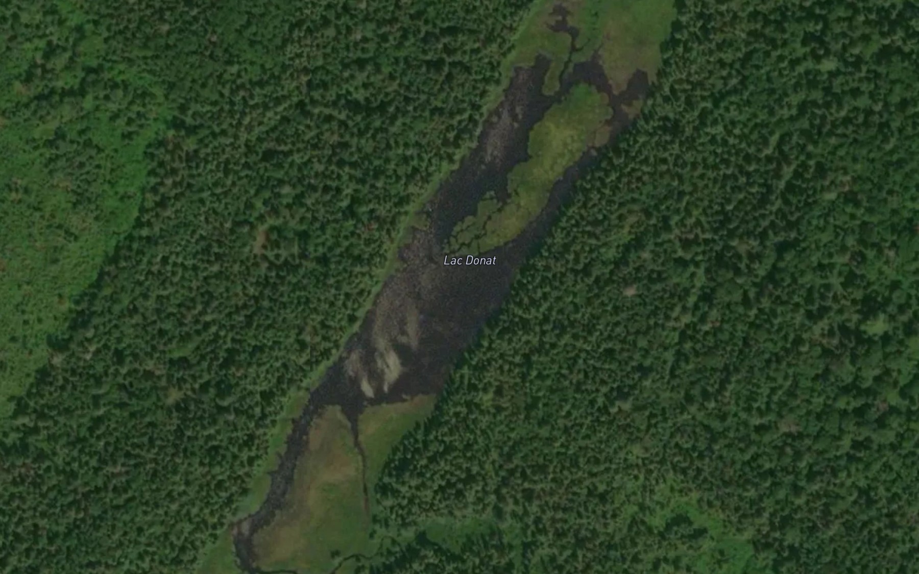Satellite map of the Lac Donat