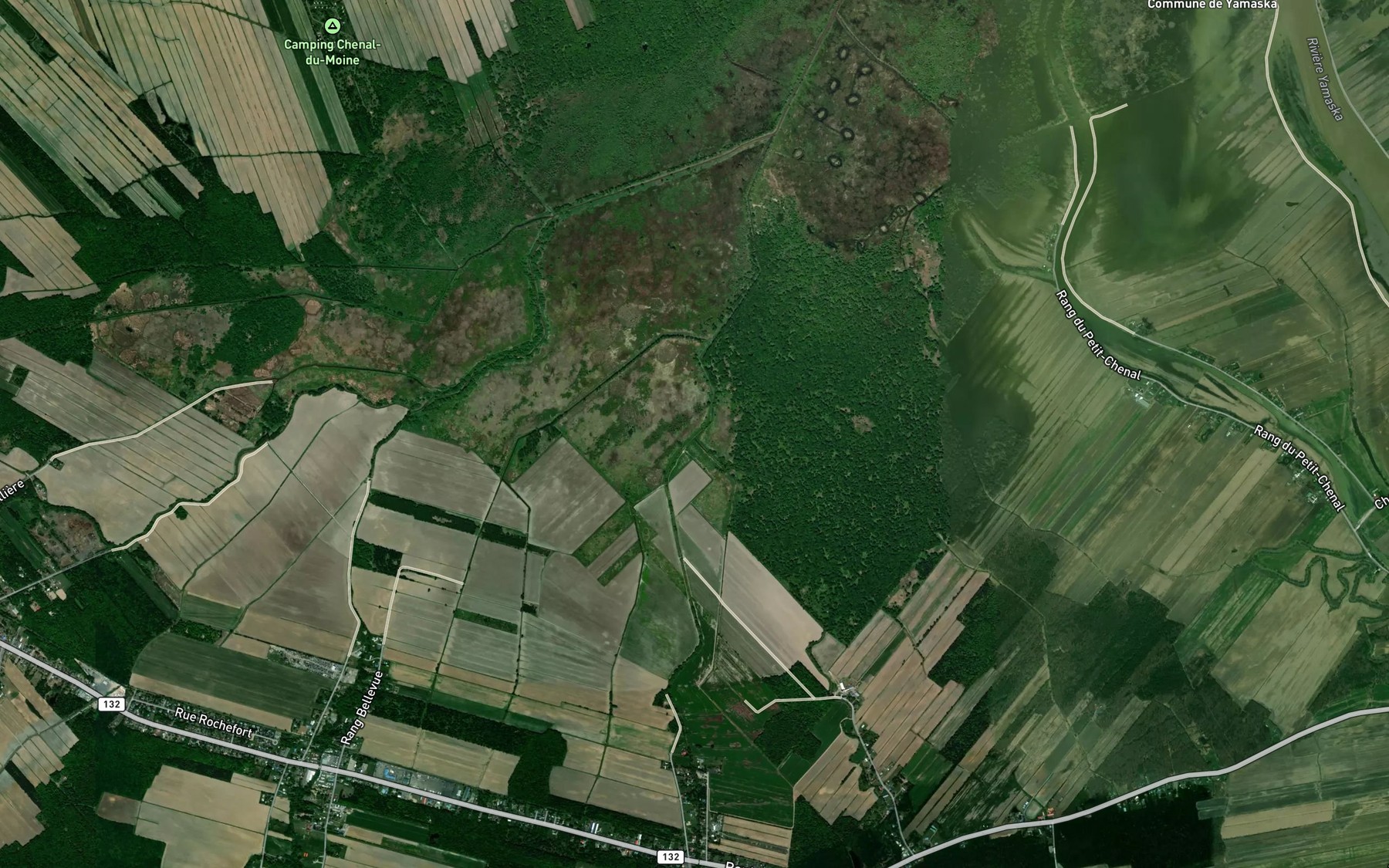 Satellite map of the Decharge des Lots
