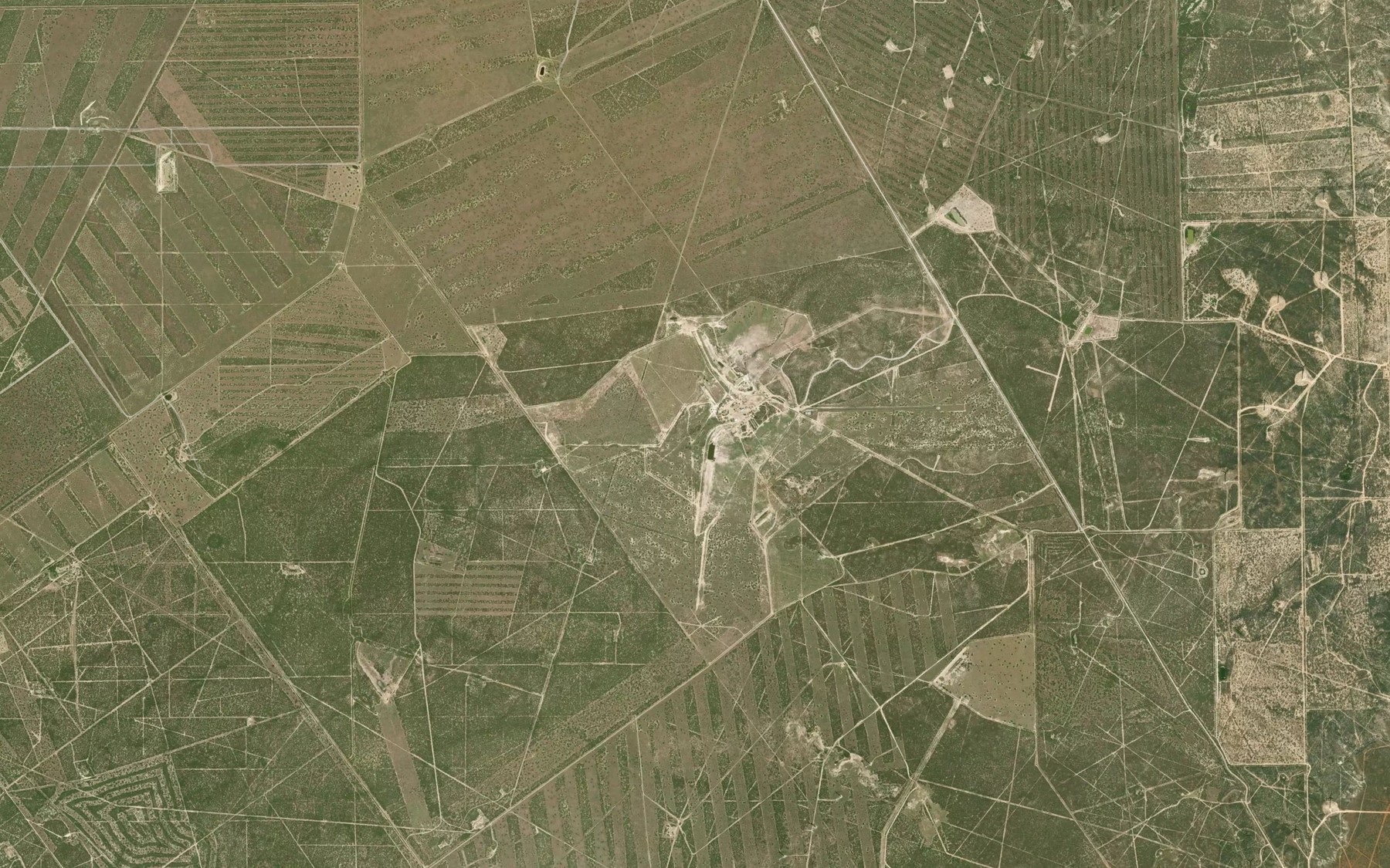 Satellite map of the Vaquillas Lake Number 3