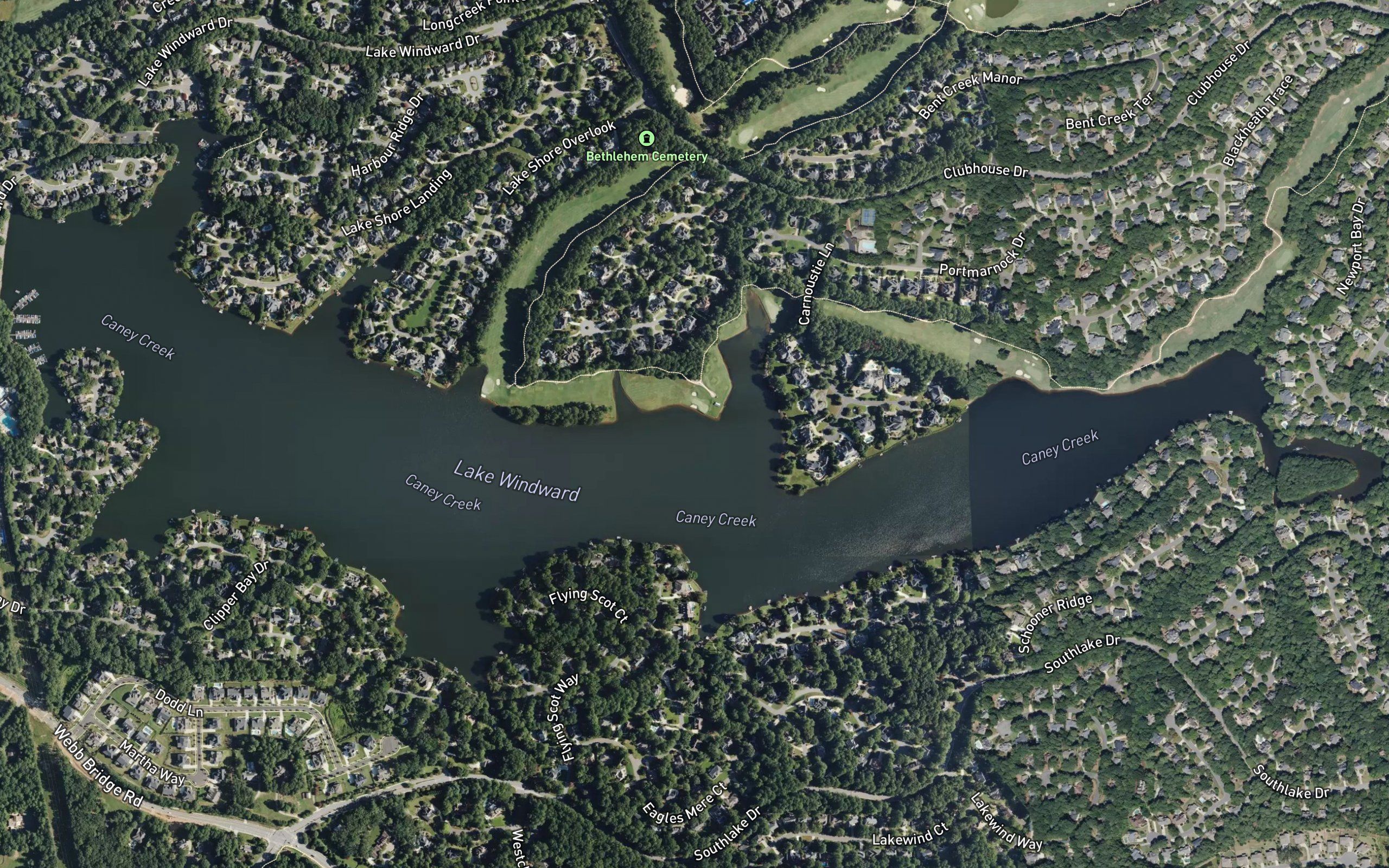Lake Windwood
