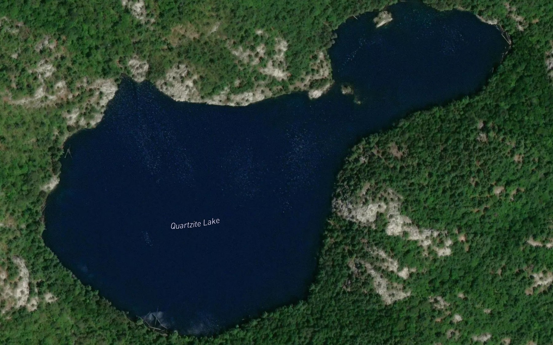 Satellite map of the Quartzite Lake
