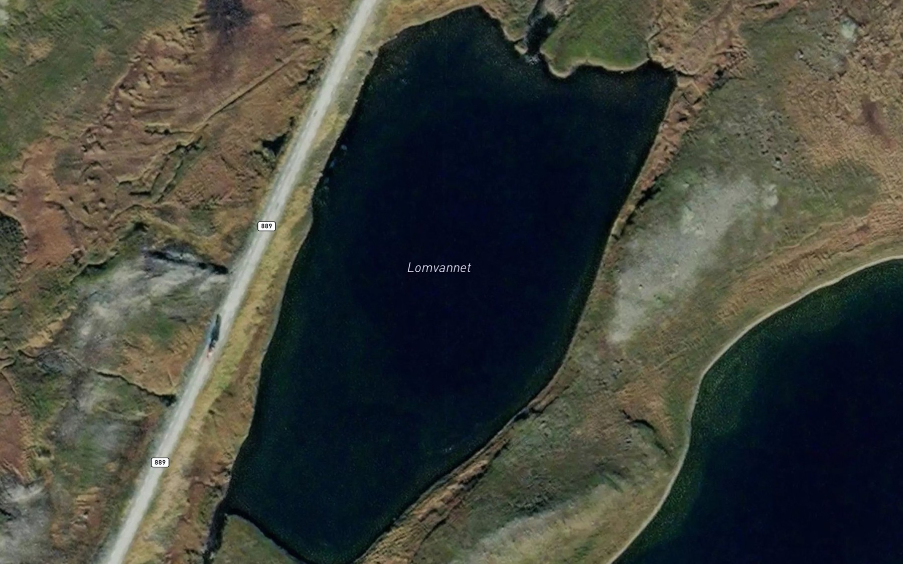 Satellite map of the Lomvatnet