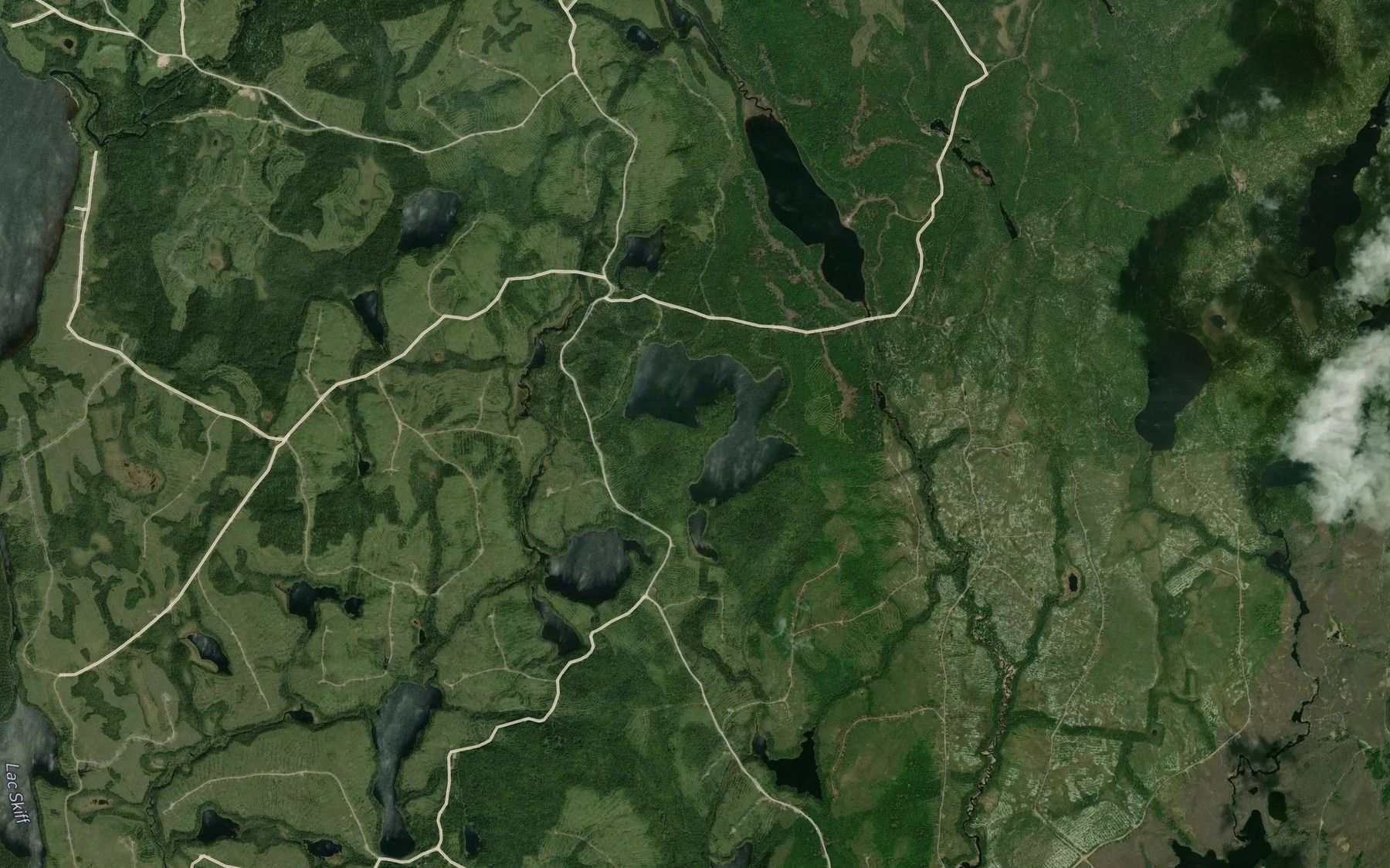 Satellite map of the Lac du Polystic