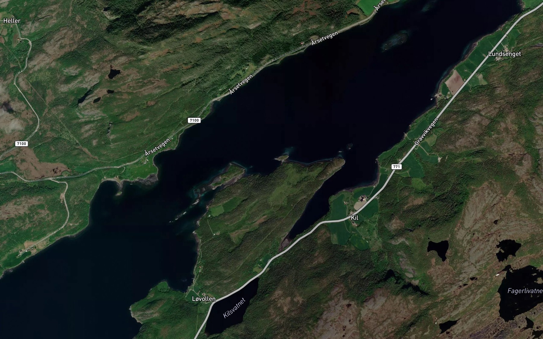 Satellite map of the Lusvika