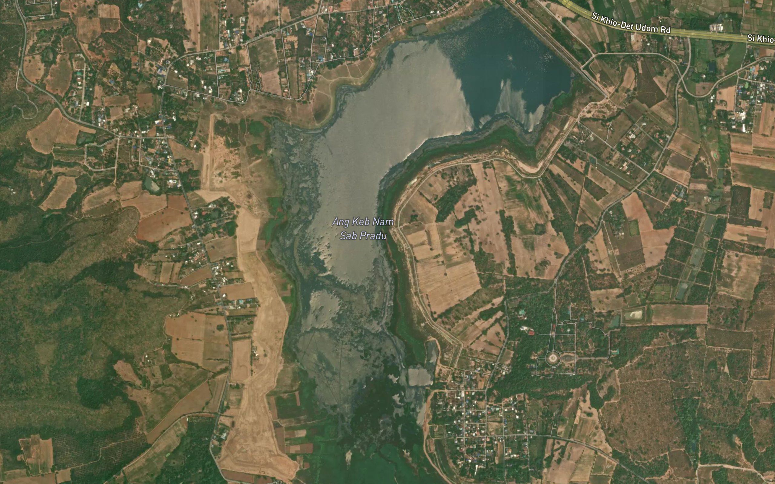 Ang Kep Nam Kap Pradu