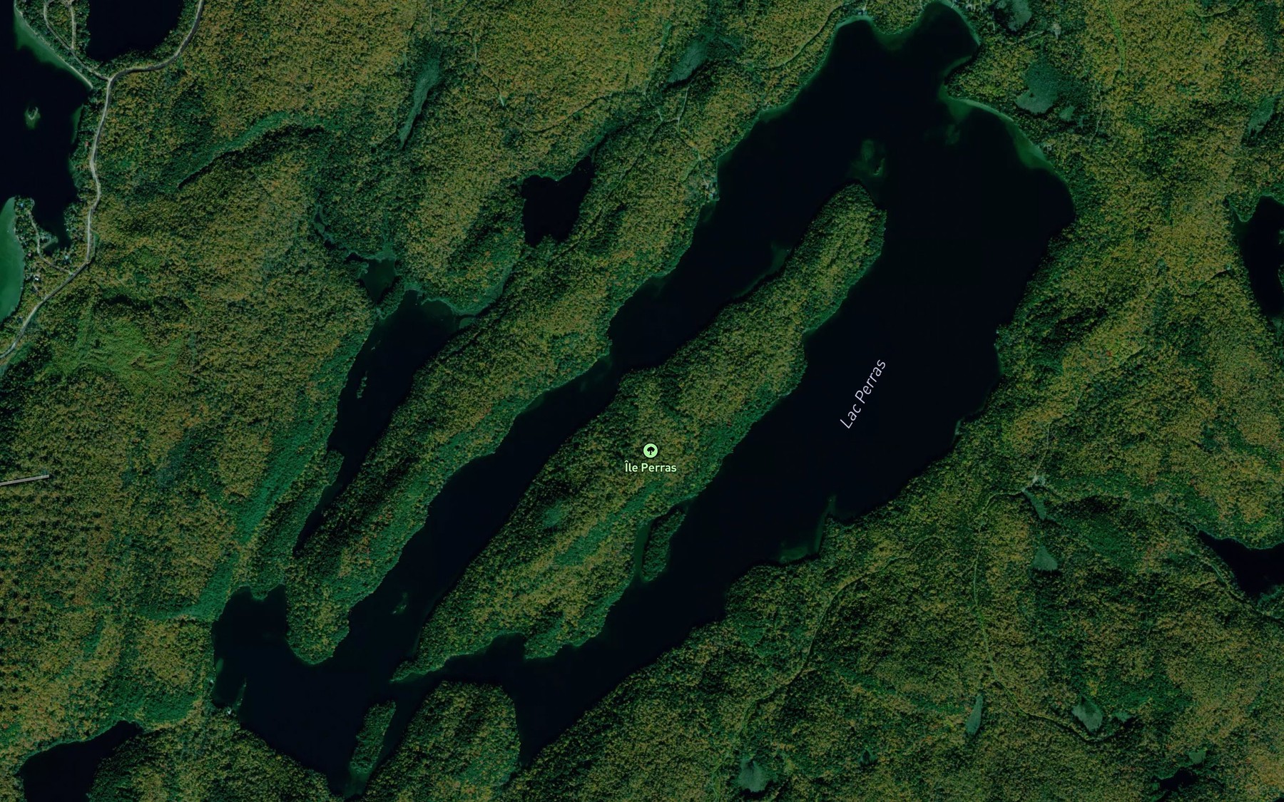 Satellite map of the Petit lac Puant