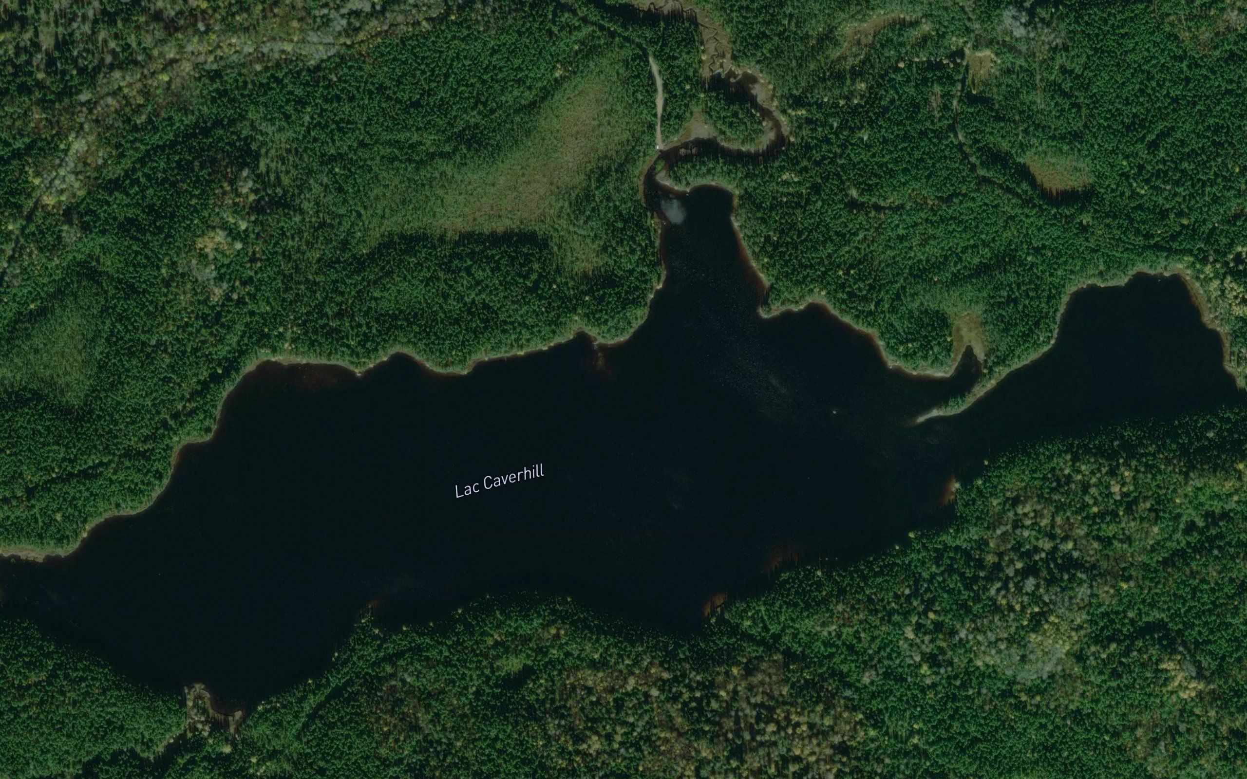 Lac Caverhill