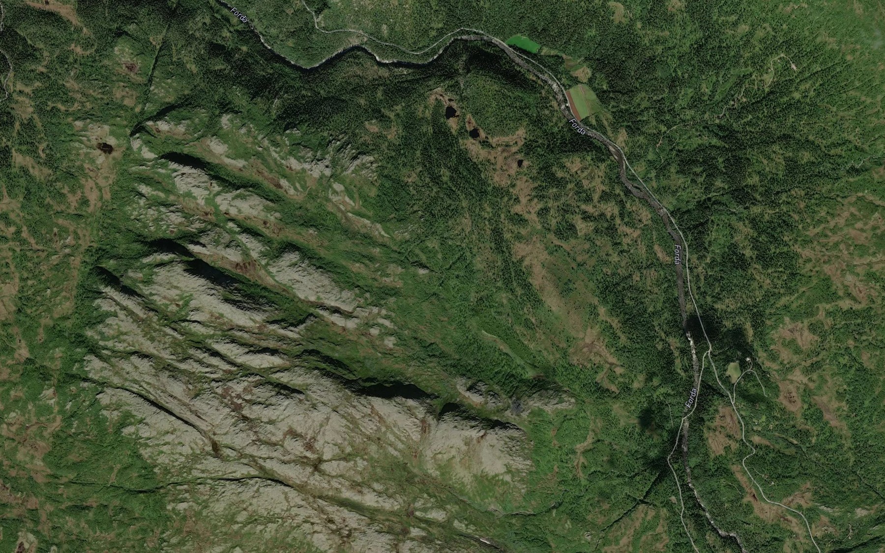 Satellite map of the Fjellslaettbekken