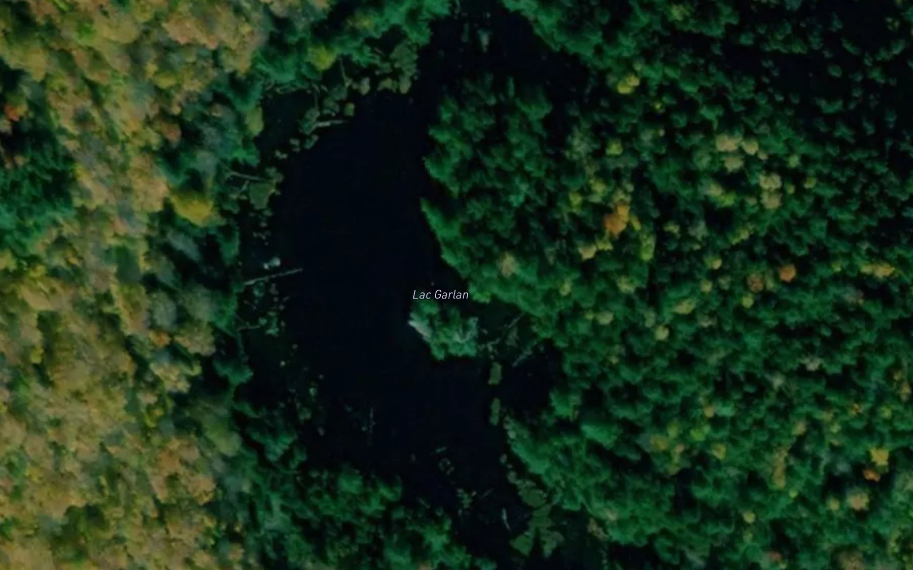 Satellite map of the Lac Garlan